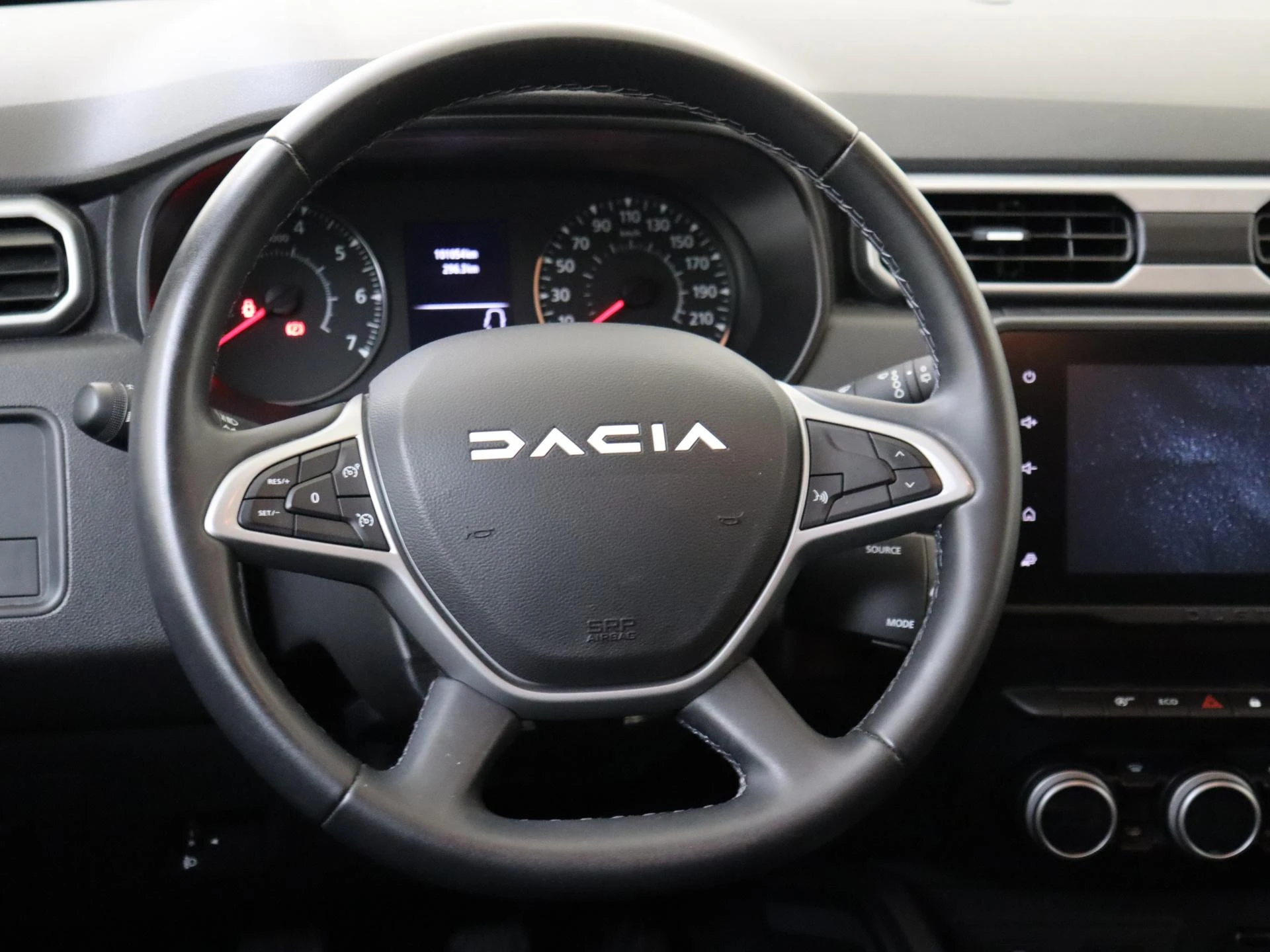 Dacia-Duster-image-9