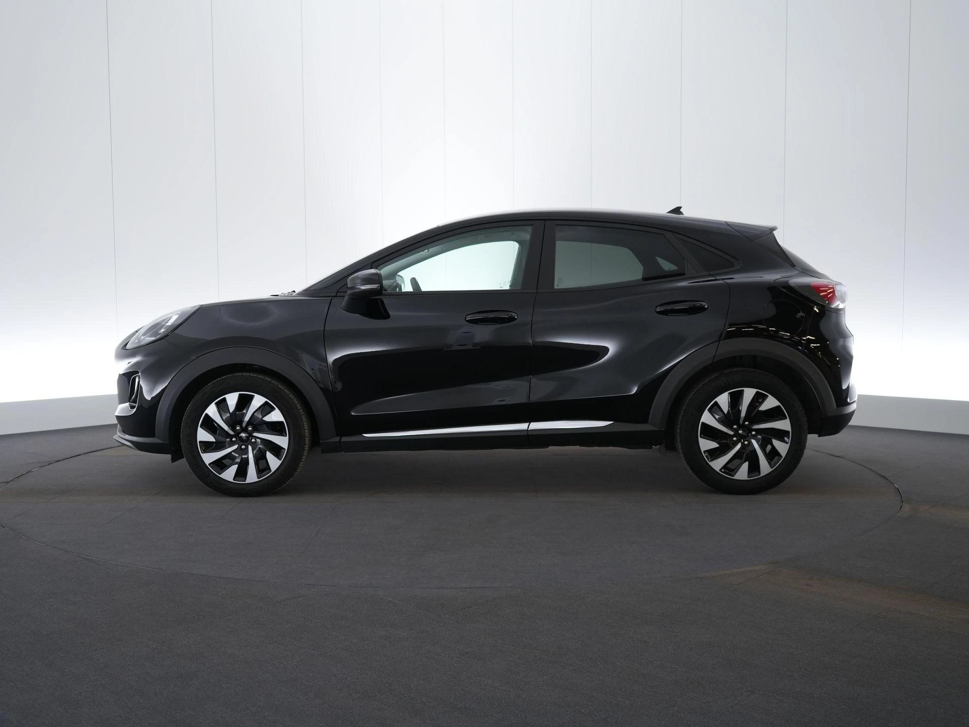 Ford Puma 1.0i Ecoboost mHEV 92kW Titanium