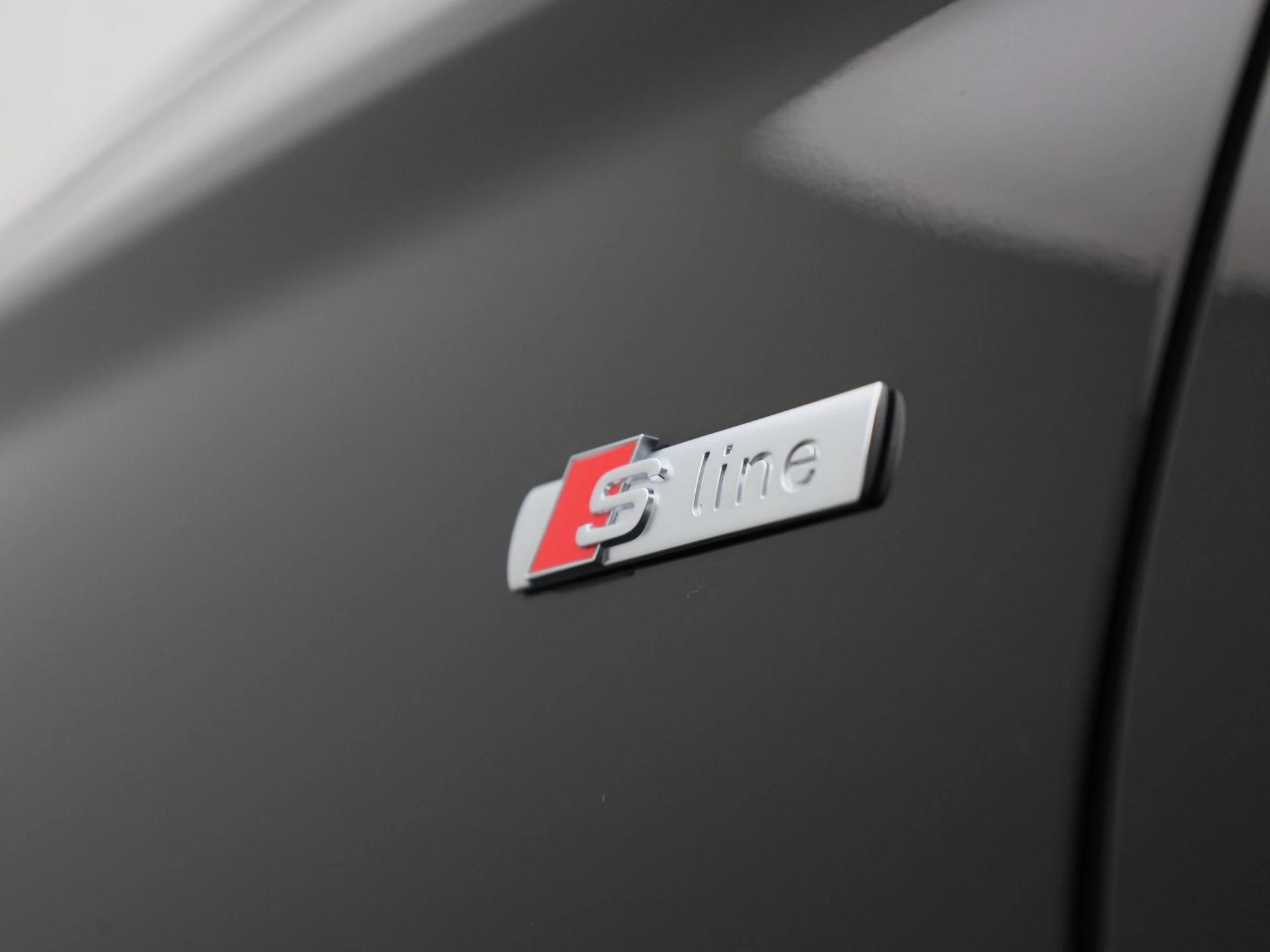 Audi-Q6 e-tron-image-50