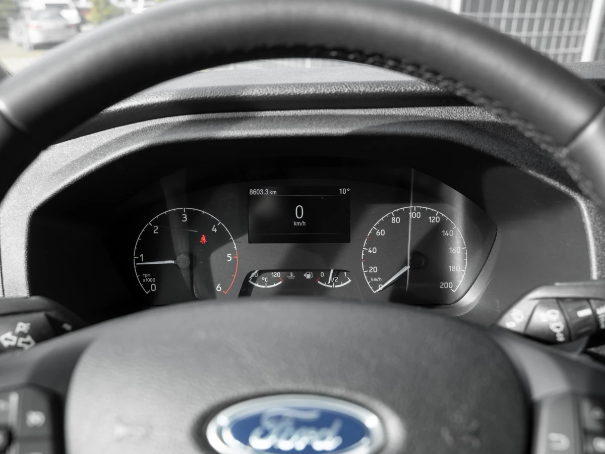 Ford-Transit-image-8