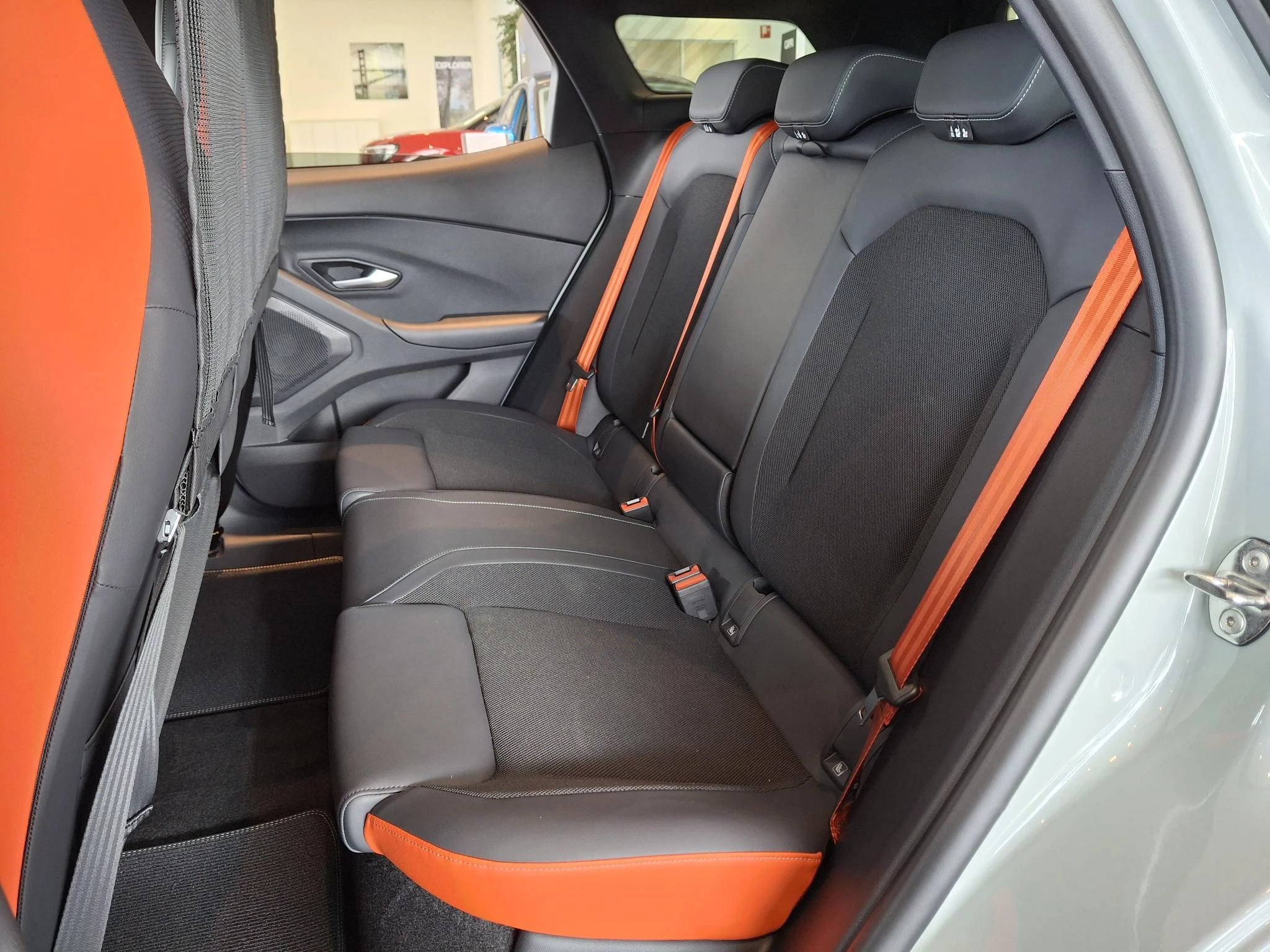Ford-Explorer EV-image-15