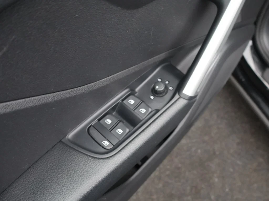 Audi-Q2-image-17