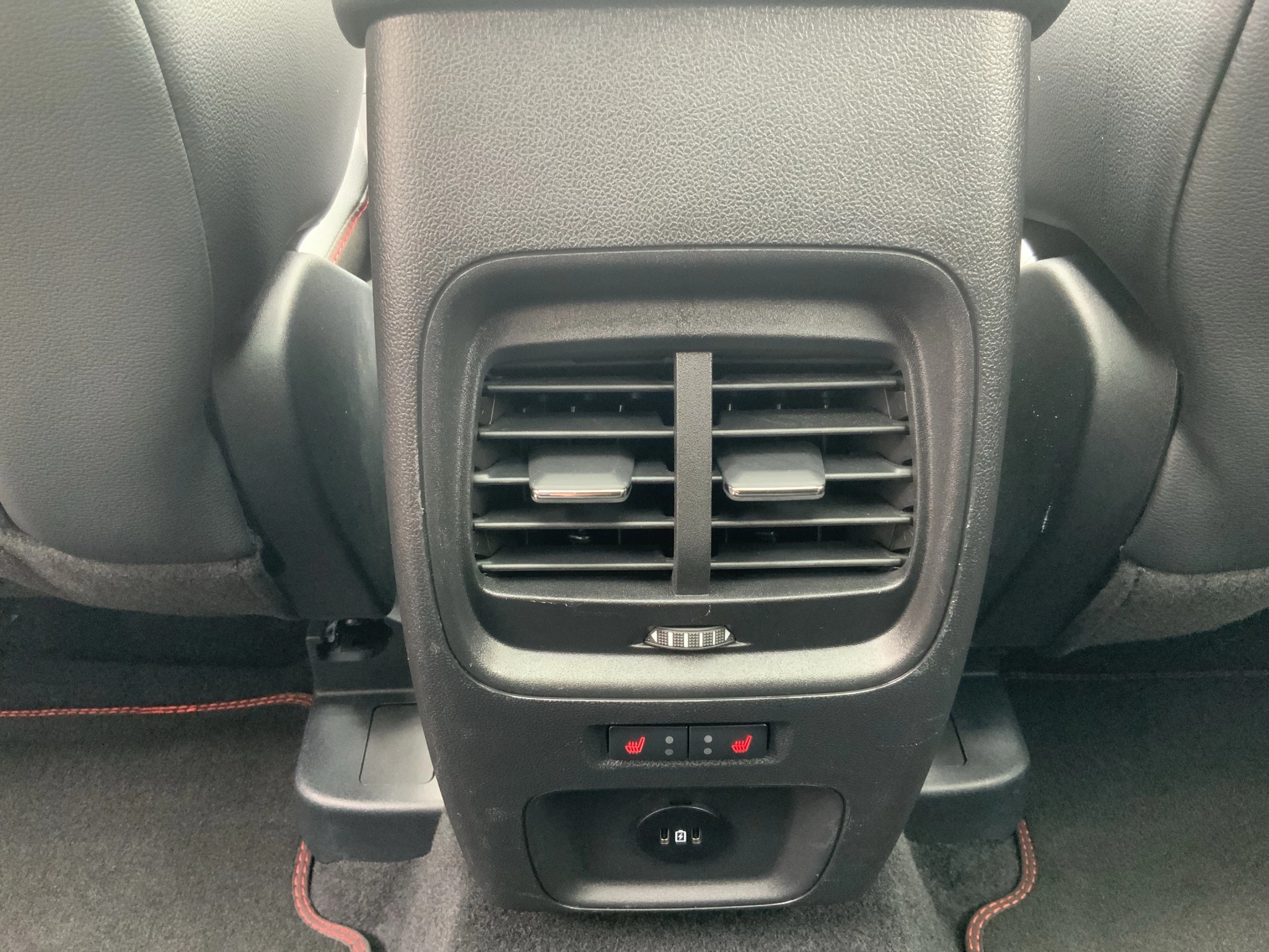 Ford Kuga ST-Line X*PANO*AHK*KAM*ACC*NAVI*SOUND-SYS. LED Pano SHZ 4xSHZ