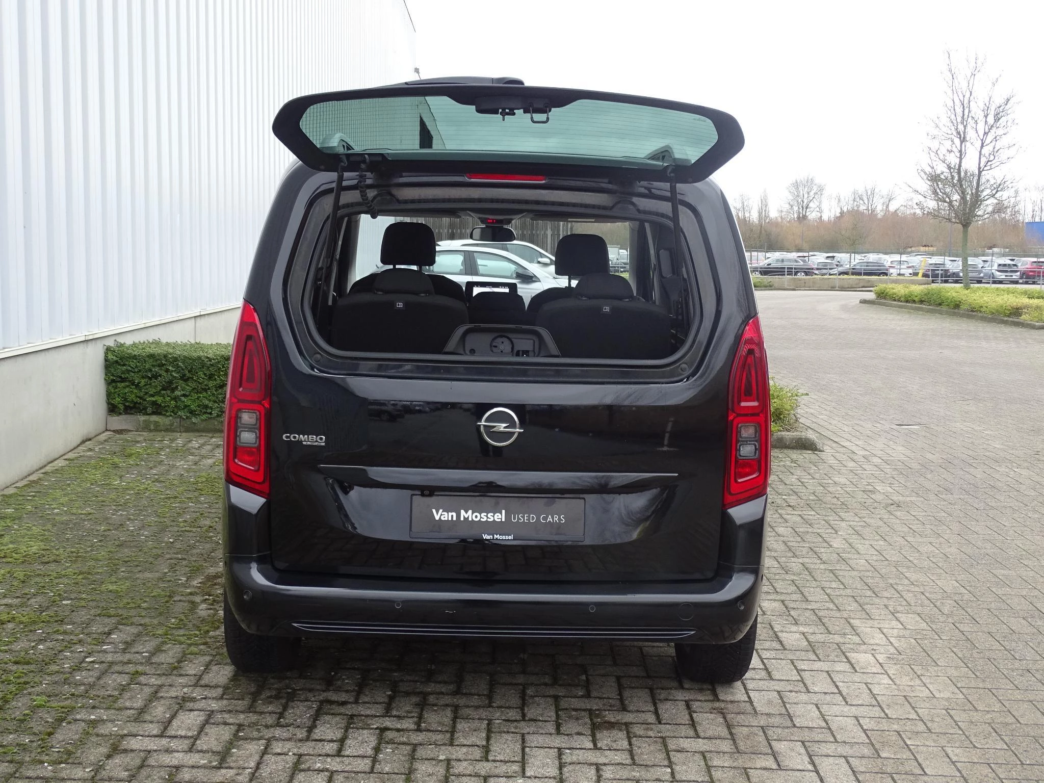Opel-Combo-image-5