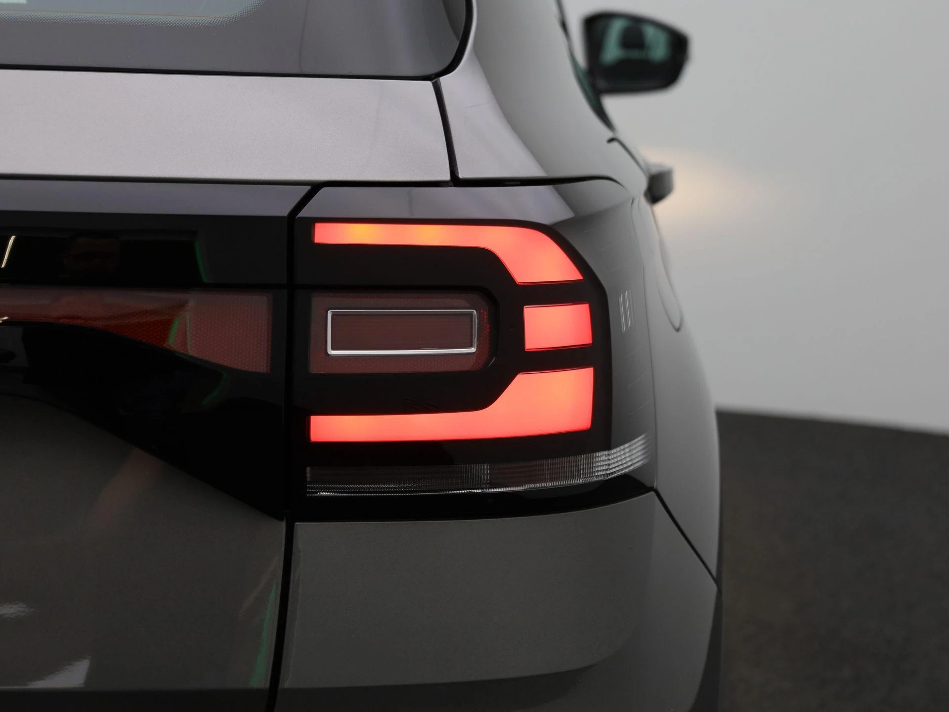Volkswagen-T-Cross-image-35