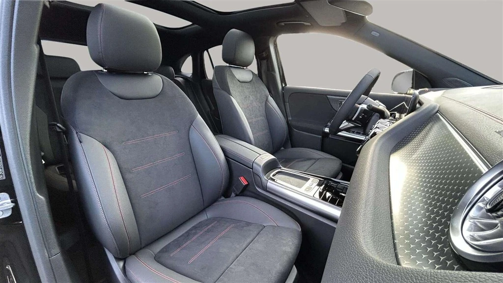Mercedes-Benz-EQA-image-21