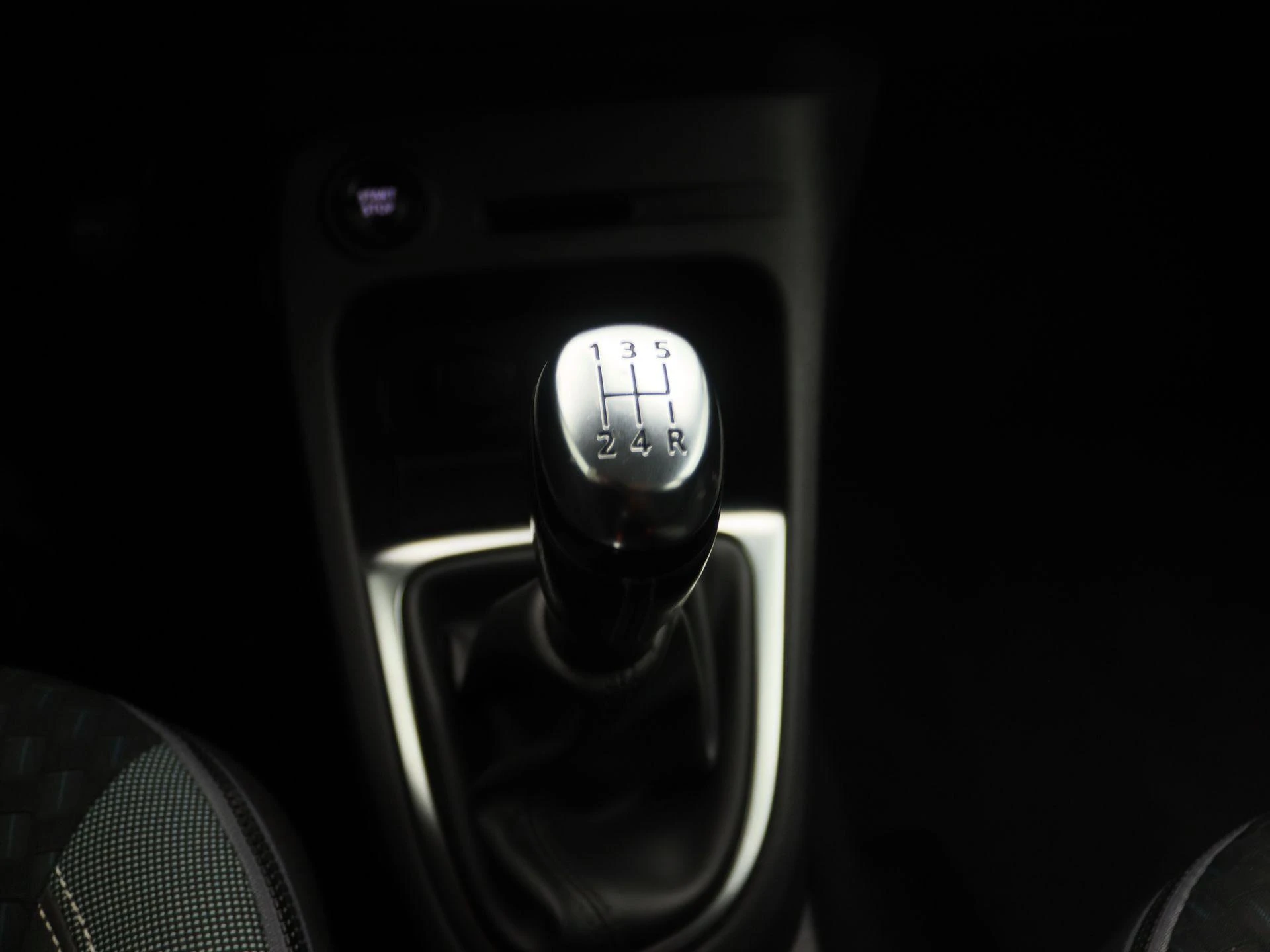 Renault-Captur-image-10