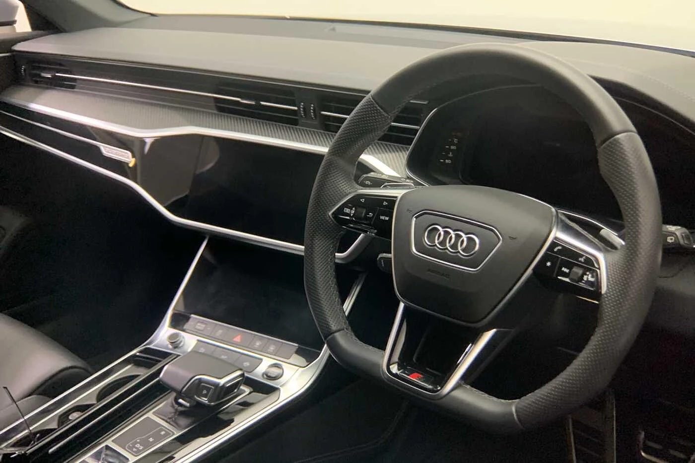 Audi-A6-image-5
