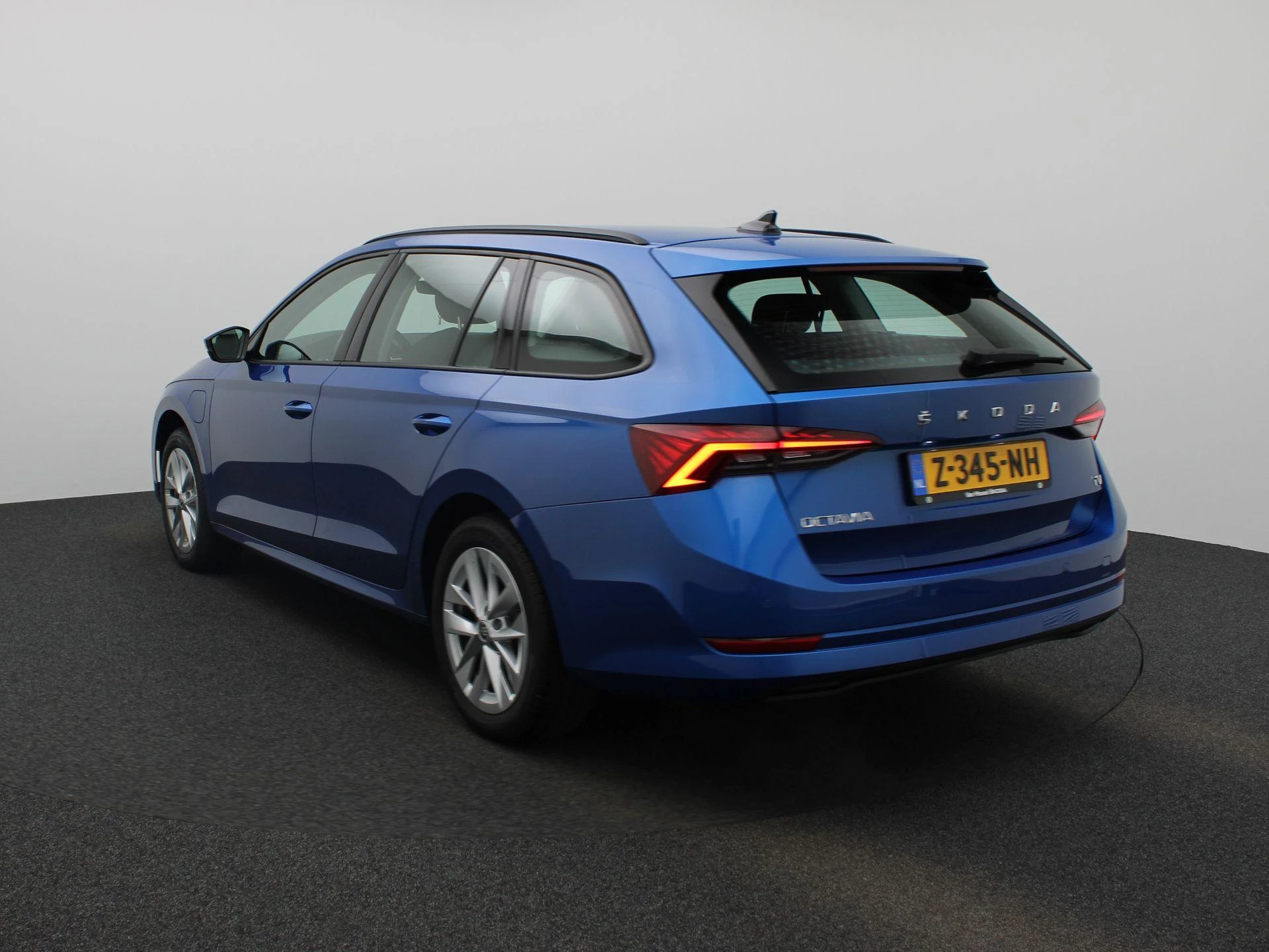 Škoda-Octavia-image-1