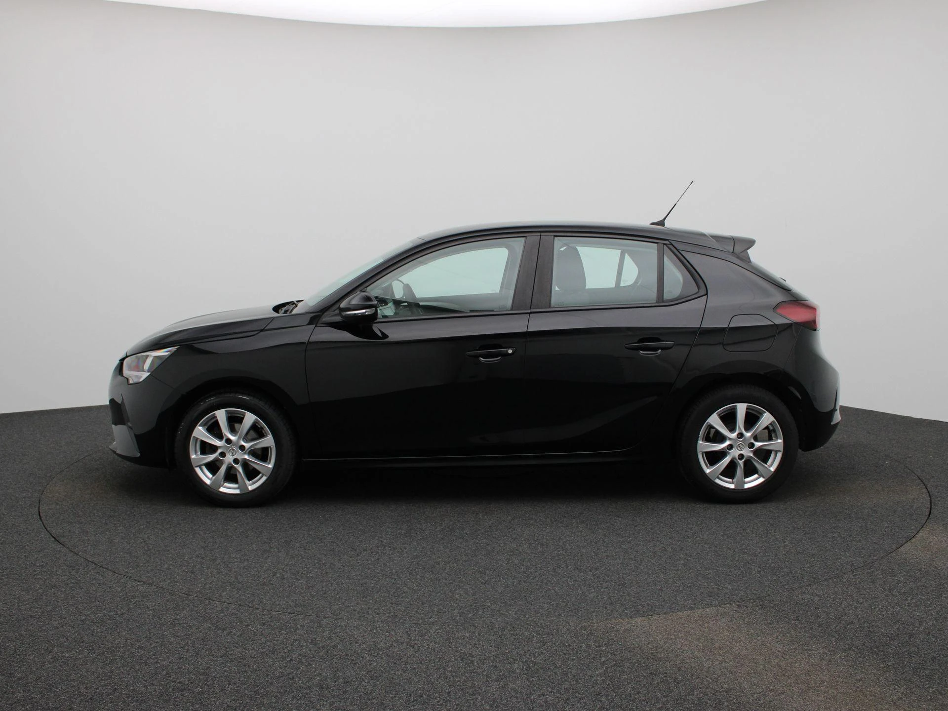 Opel-Corsa-image-3