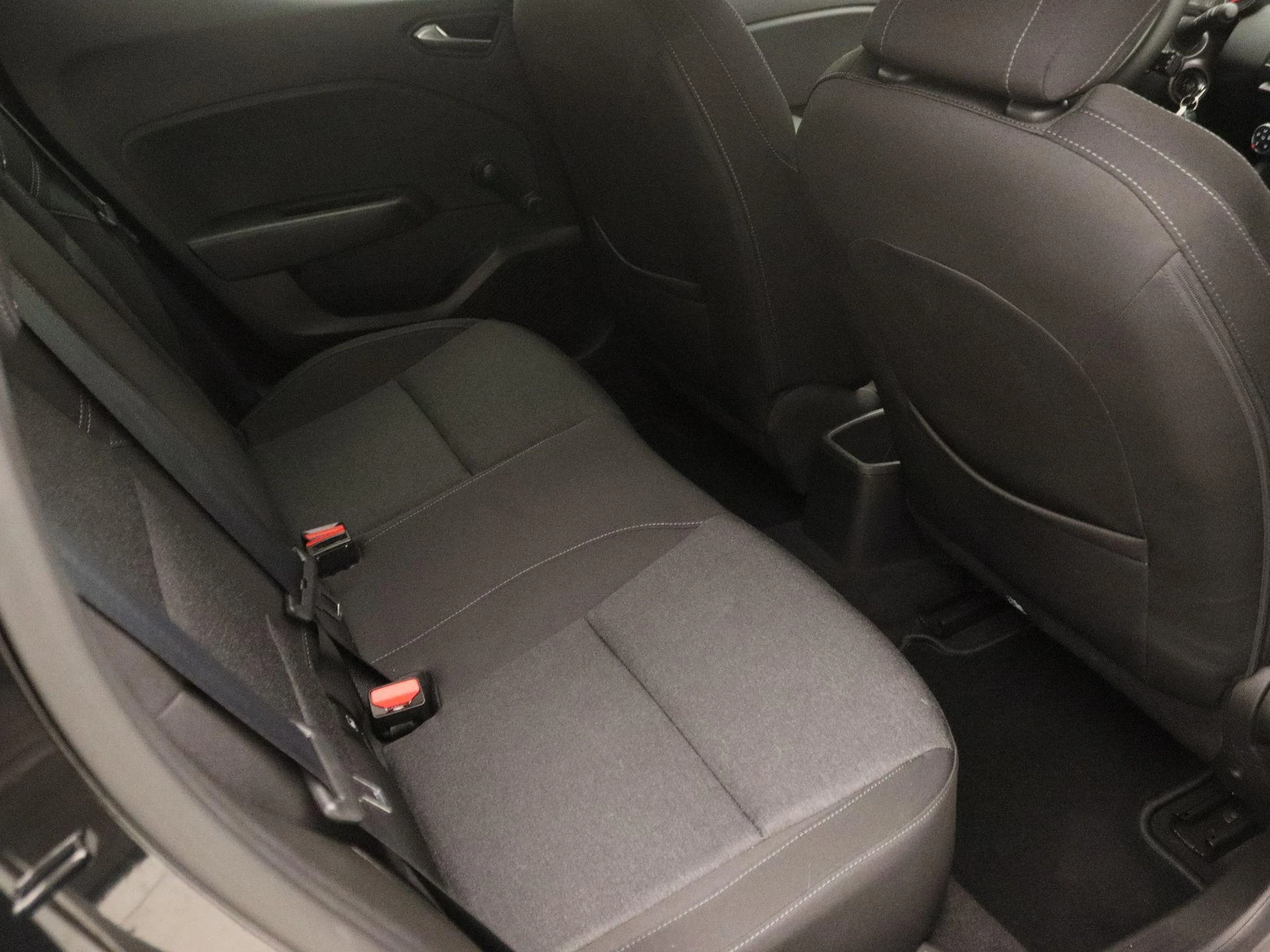 Renault-Clio-image-22