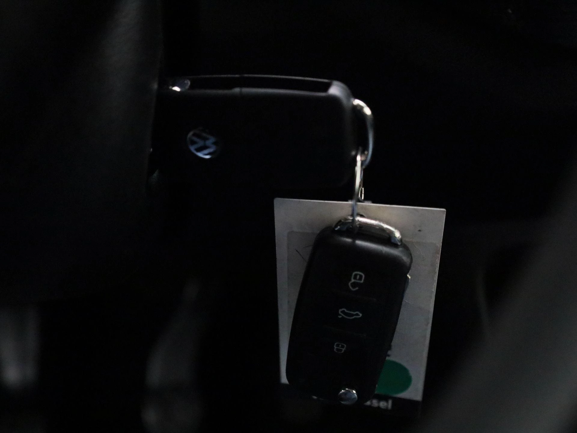 Volkswagen-up!-image-16