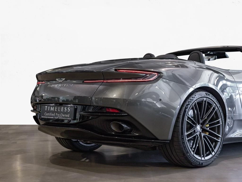 Aston Martin DB12 Volante Aston Martin Hamburg