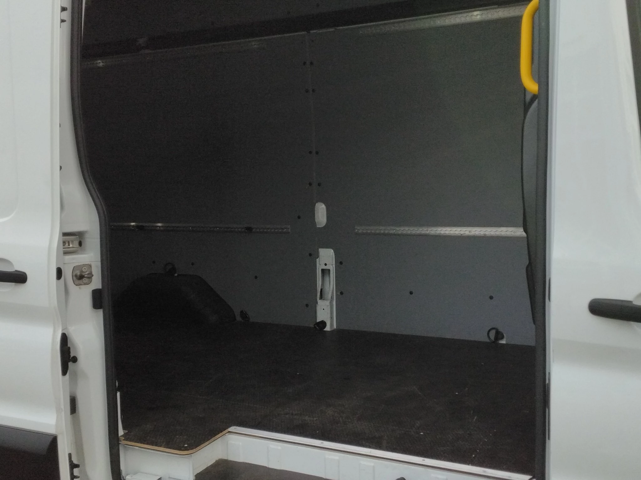 Ford-Transit-image-10