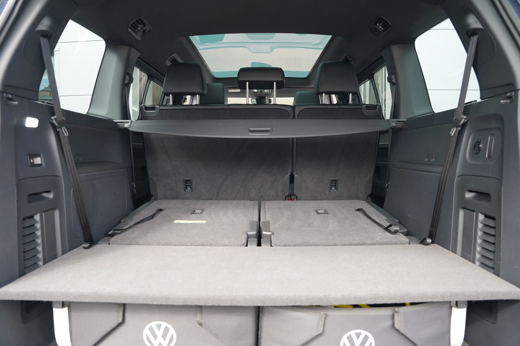 Volkswagen-ID. Buzz-image-36