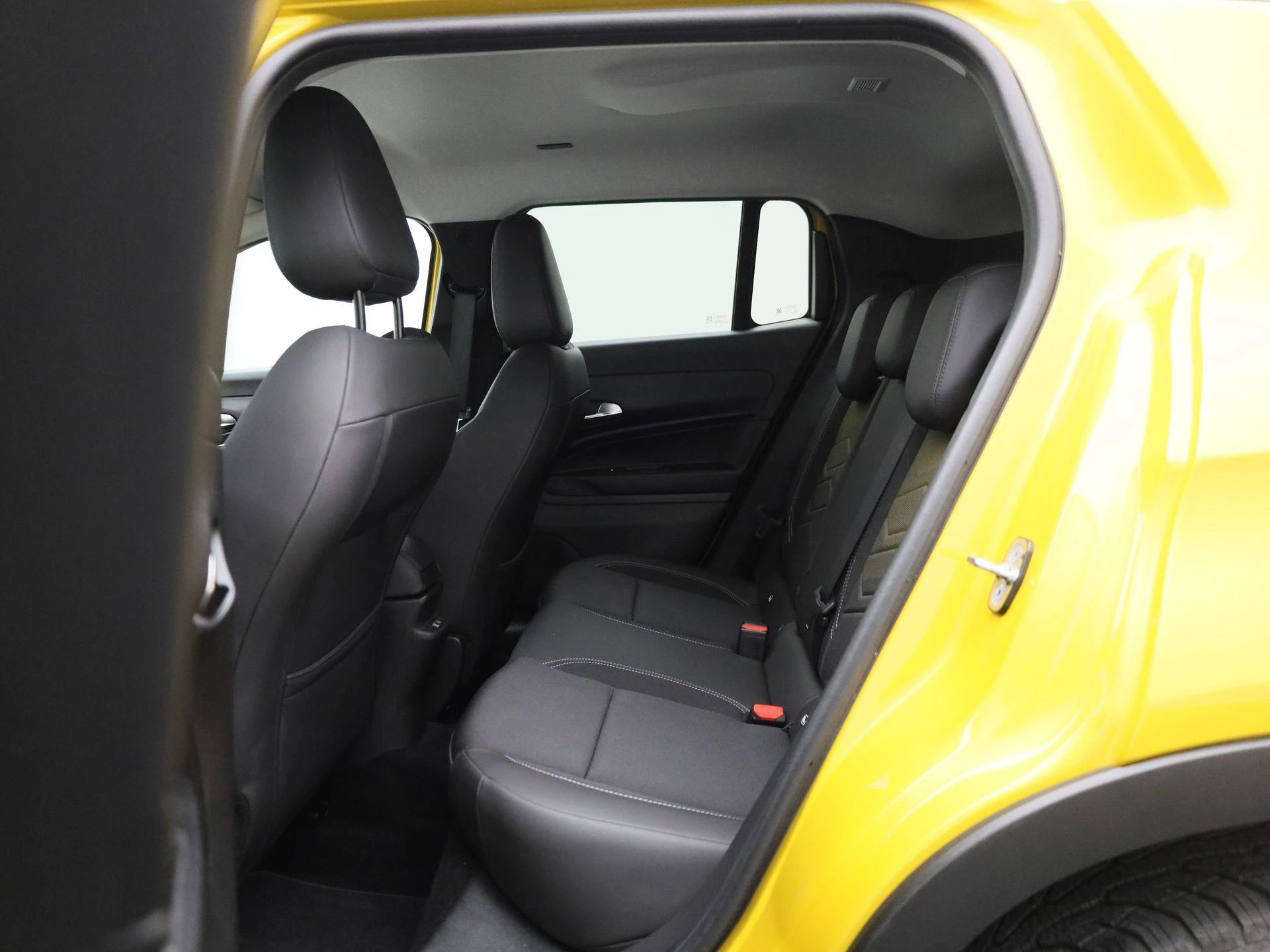 Jeep-Avenger-image-11