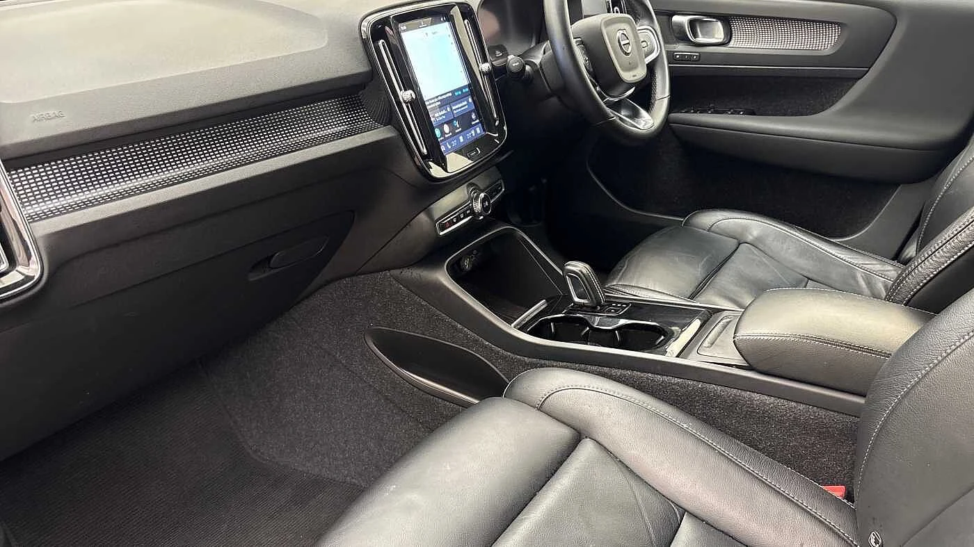 Volvo-XC40-image-4