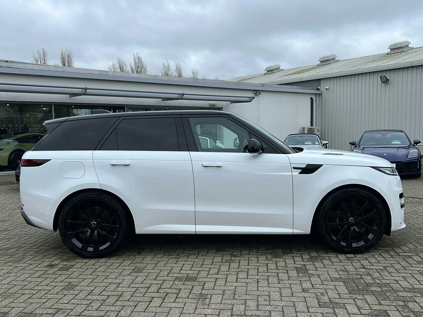 Land Rover Range Rover Sport 3.0 P400 Dynamic SE 5dr Auto