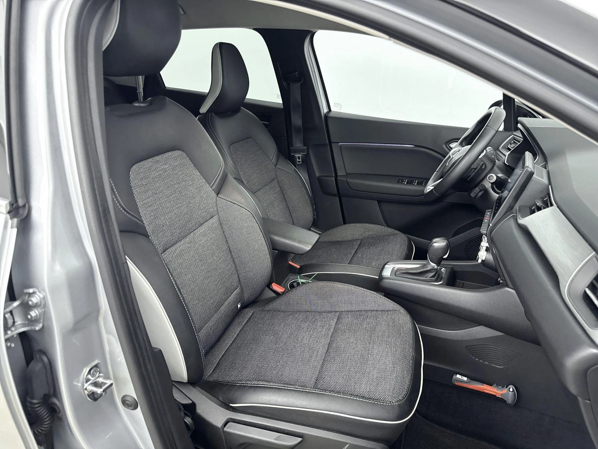Renault Captur 1.3 TCe Intens 140PK
