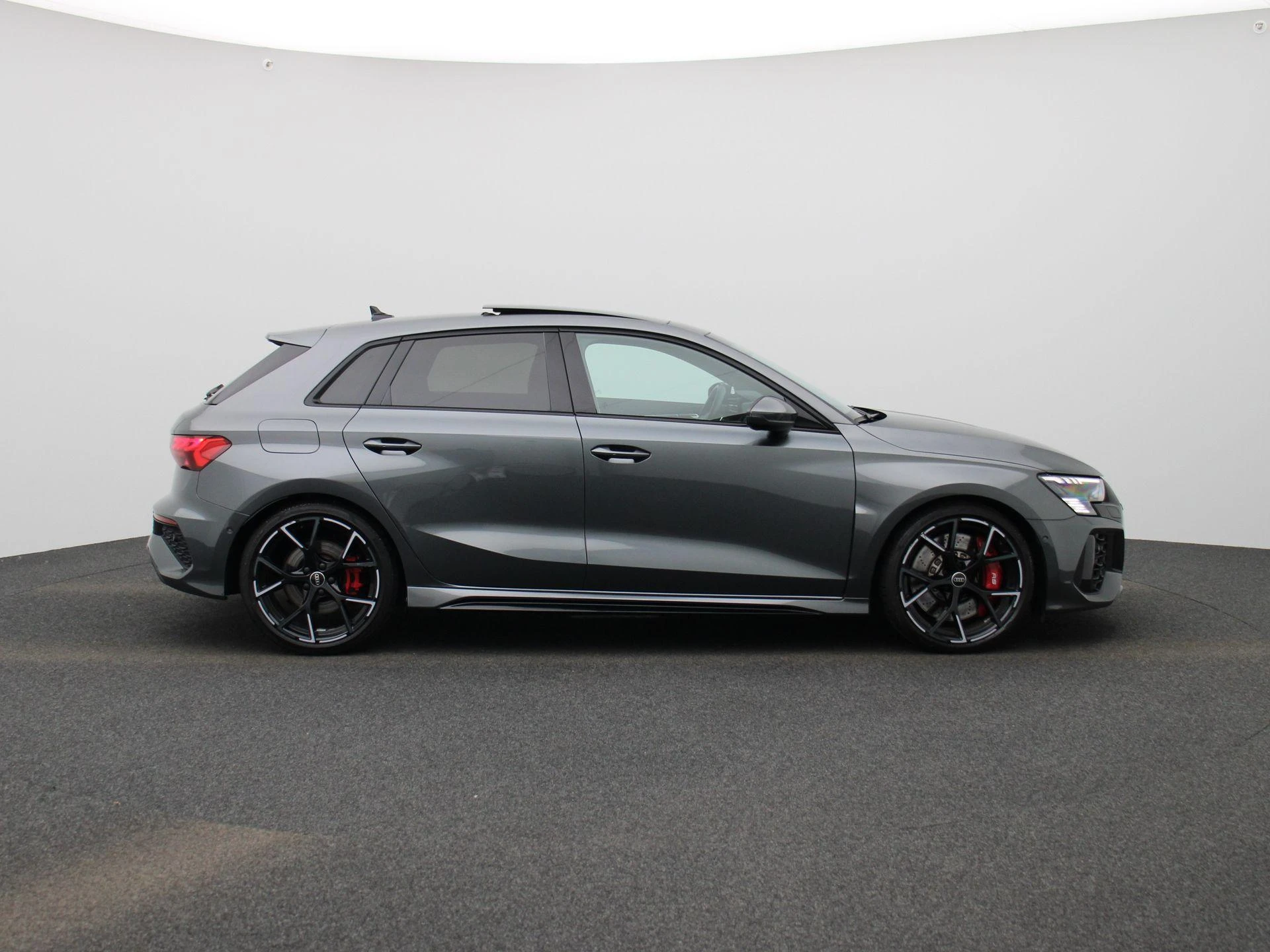 Audi-RS3-image-5