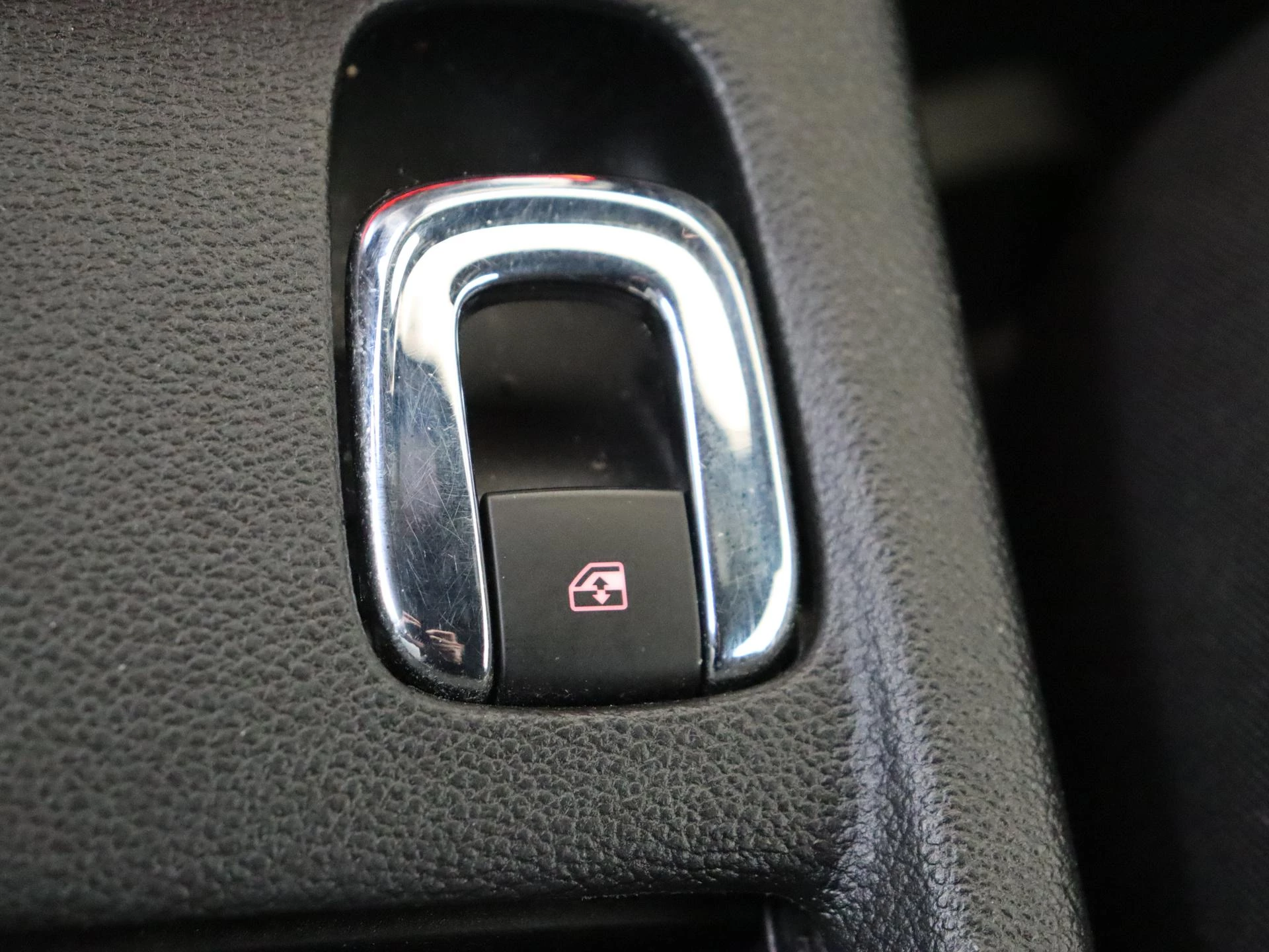 Opel-Cascada-image-24