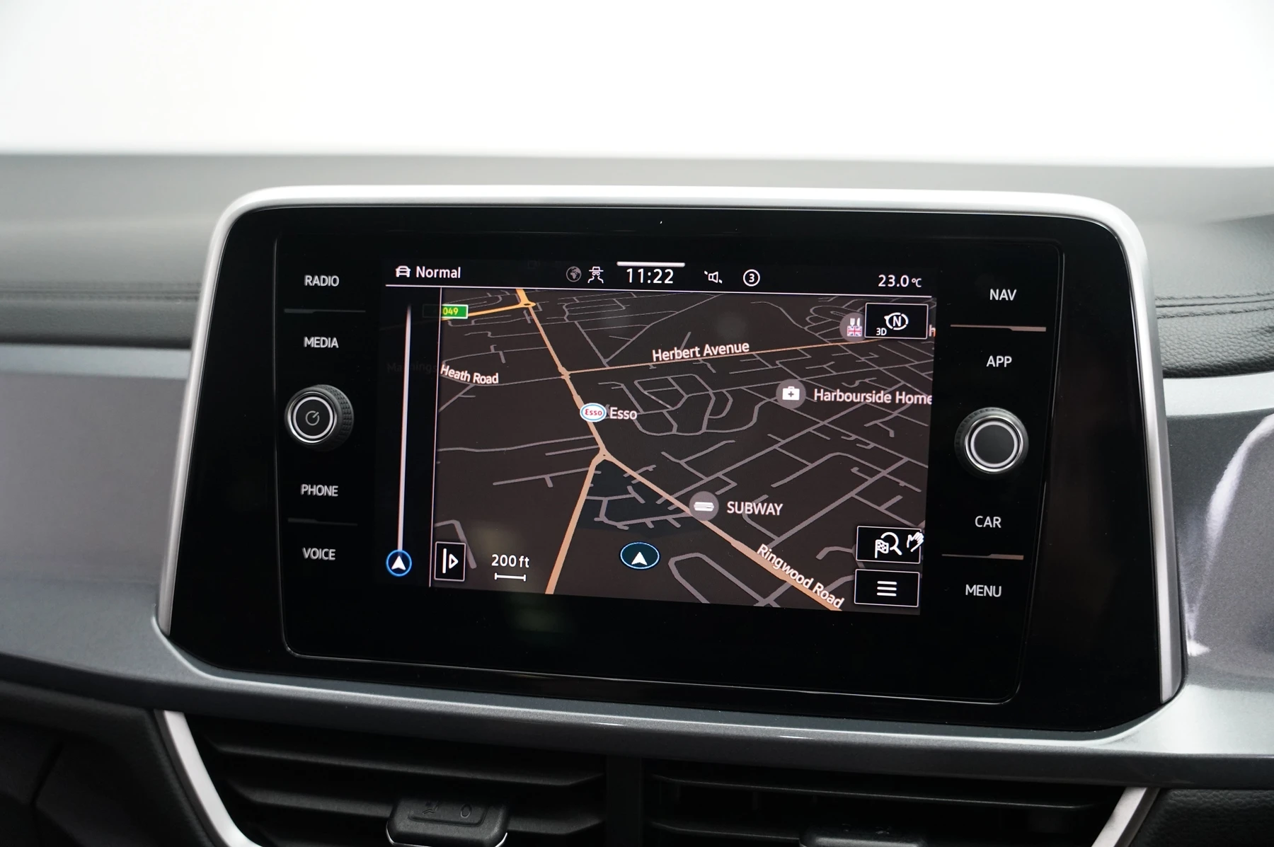 Volkswagen-T-Roc-image-22