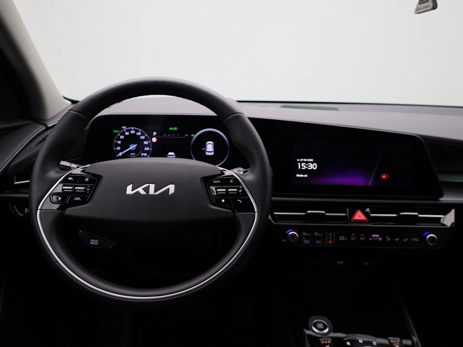 Kia-Niro-image-8