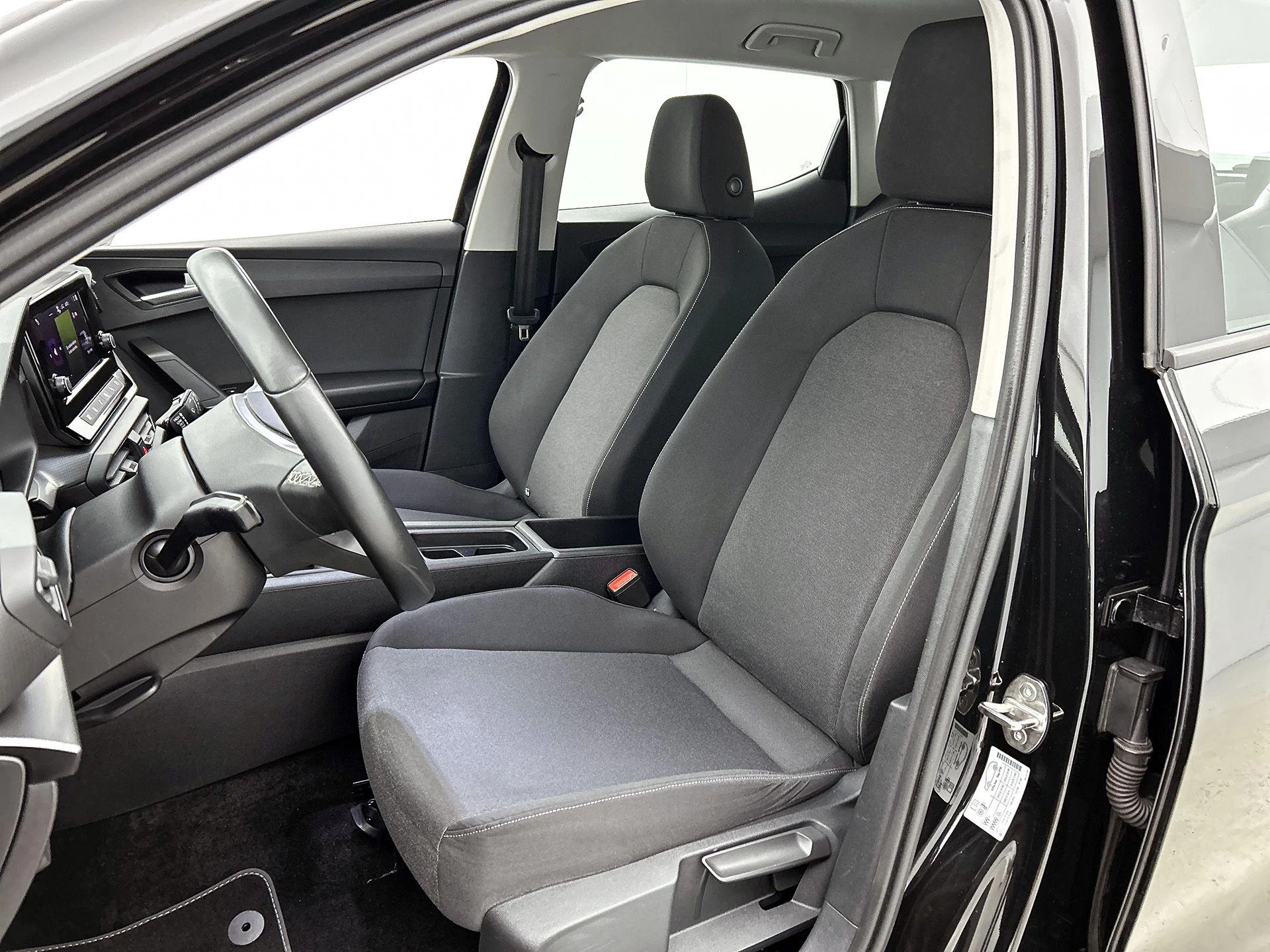 SEAT-Leon-image-31