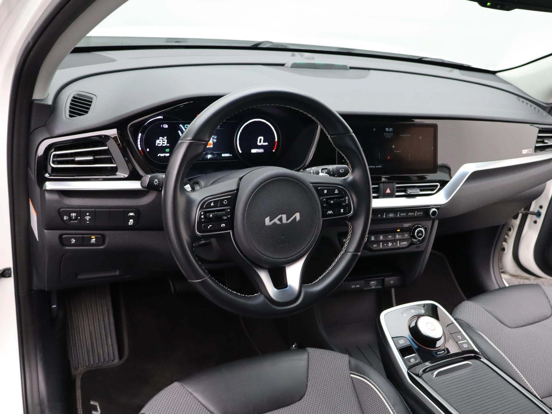 Kia-e-Niro-image-26