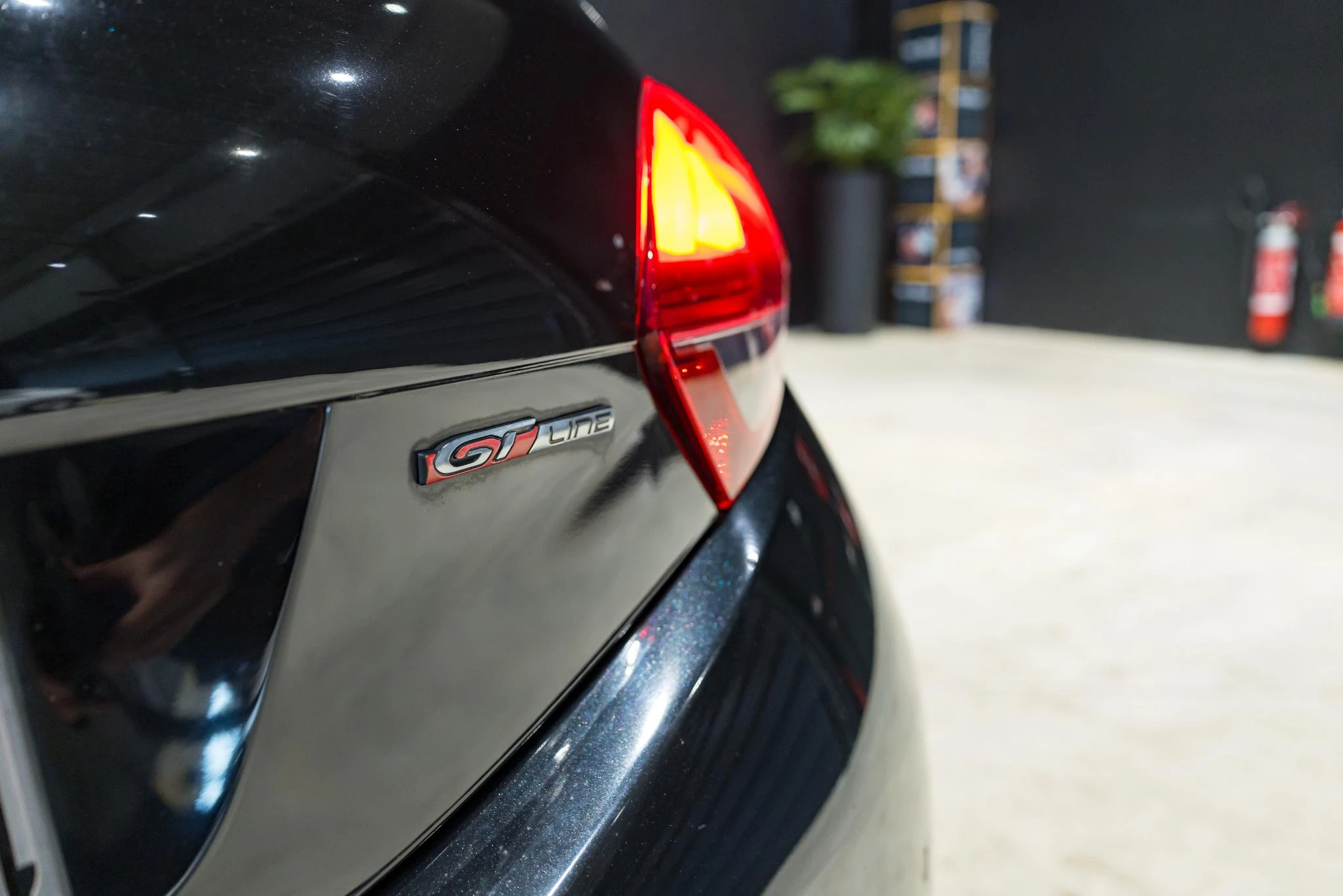 Peugeot-208-image-29
