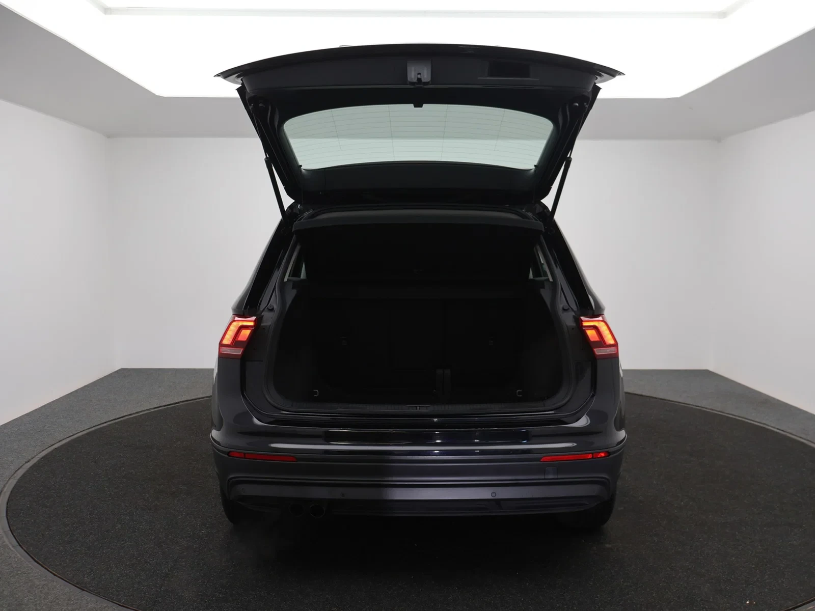 Volkswagen Tiguan Trendline 1.5TSI 130PK *PDC*AUTOMATISCHE AIRCO*DAB RADIO*BLTH*...*