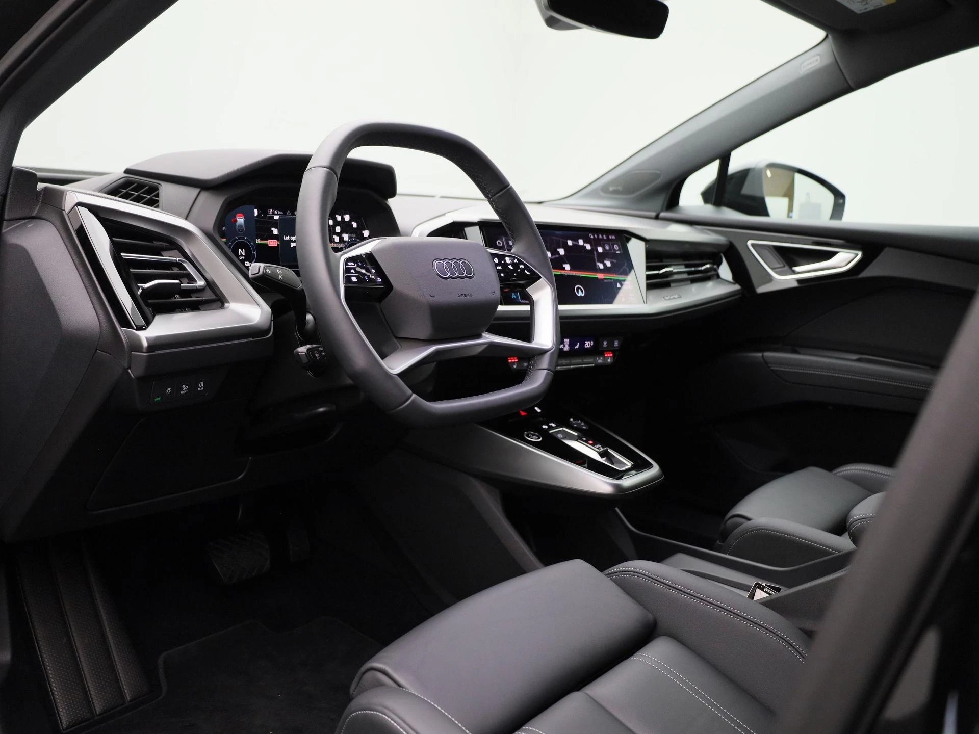 Audi-Q4 e-tron-image-46
