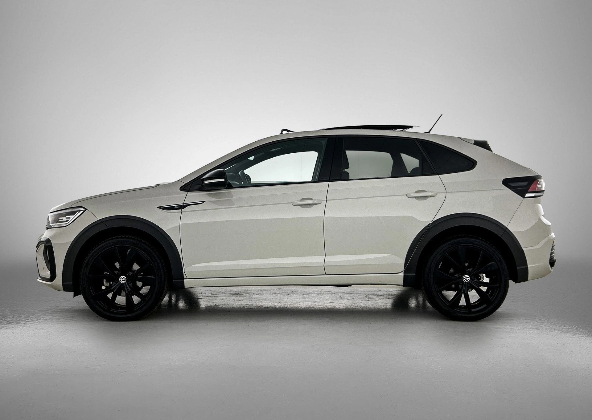 Volkswagen-Taigo-image-1