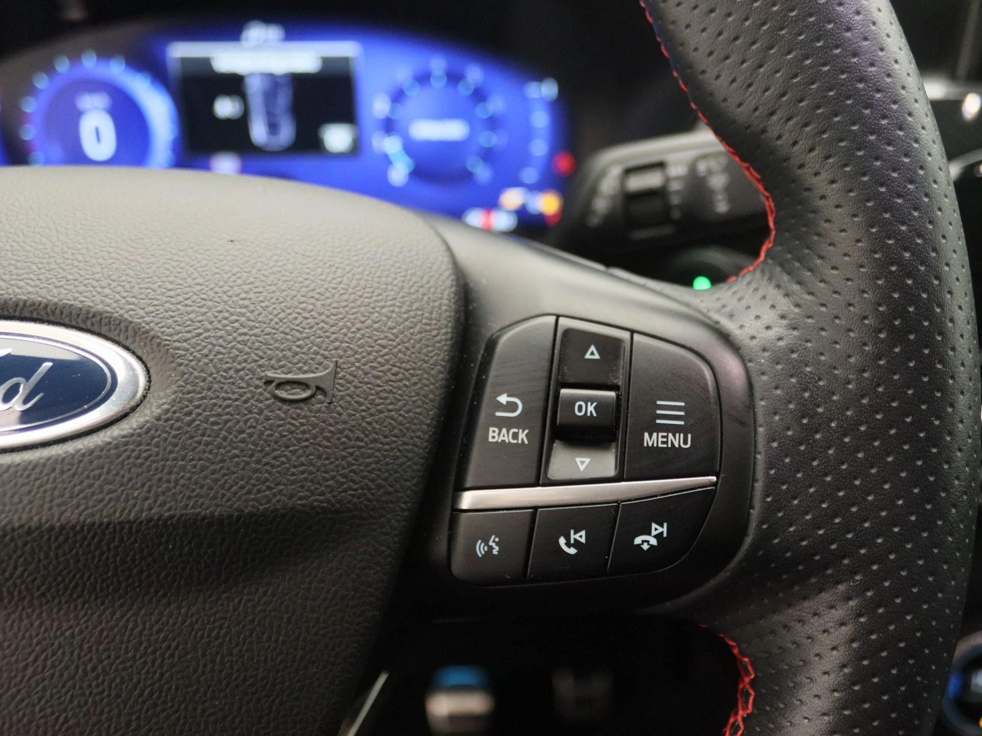 Ford-Kuga-image-19