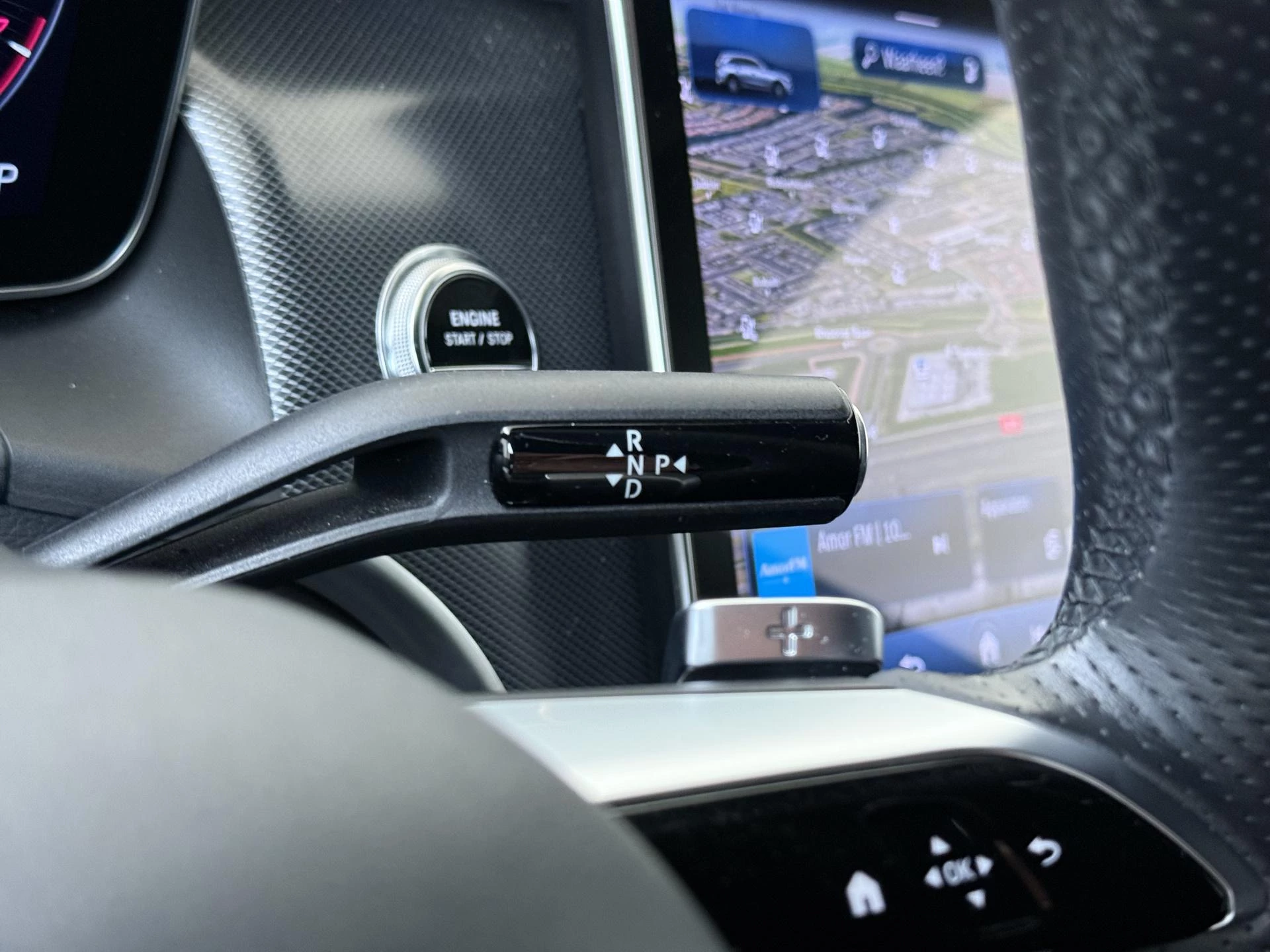 Mercedes-Benz-GLC-image-17