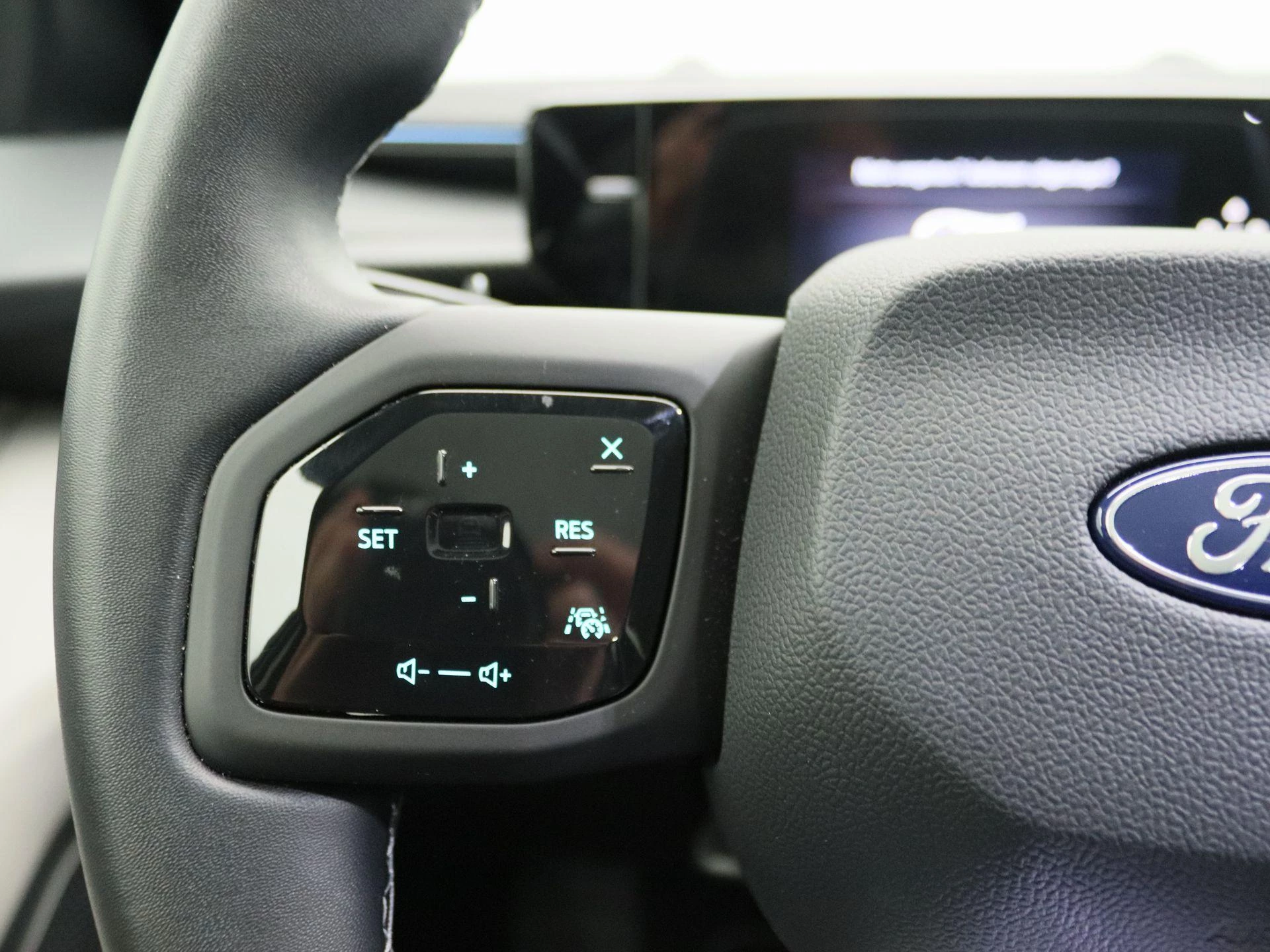 Ford-Explorer-image-20