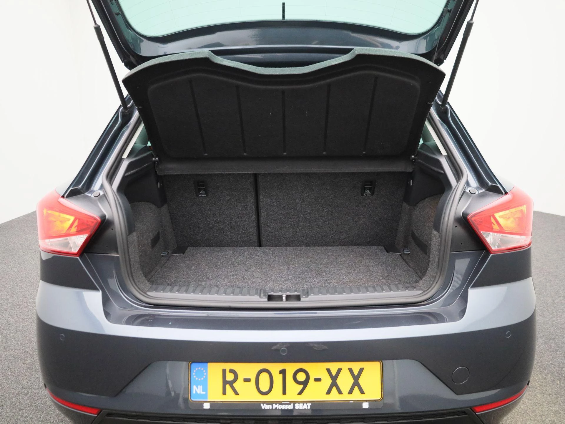SEAT-Ibiza-image-9