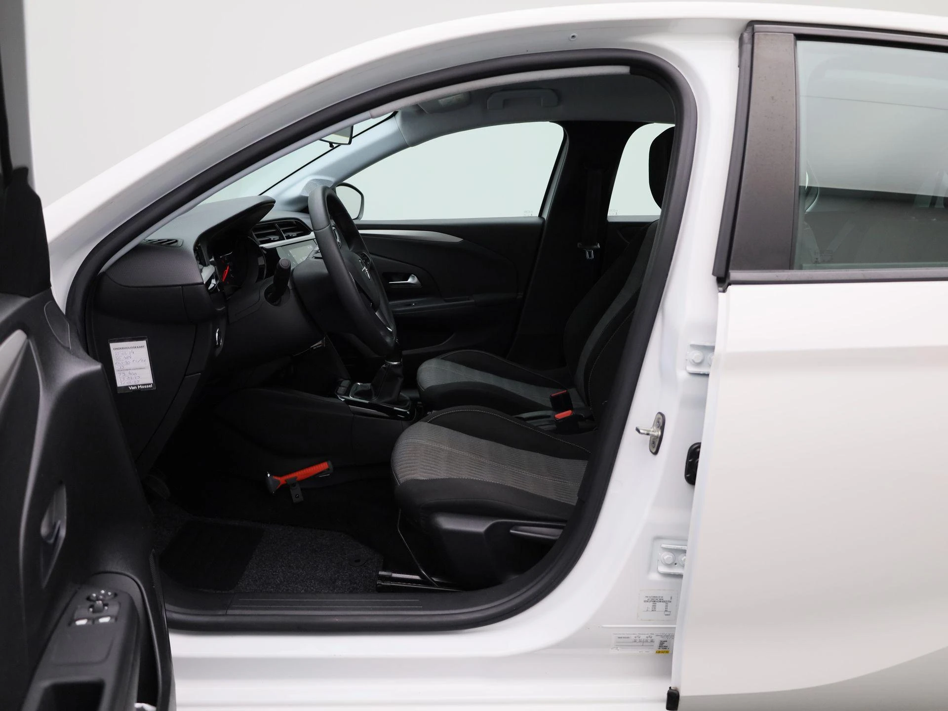 Opel-Corsa-image-8