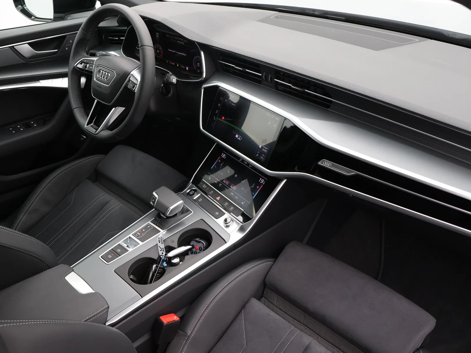 Audi-A6-image-2
