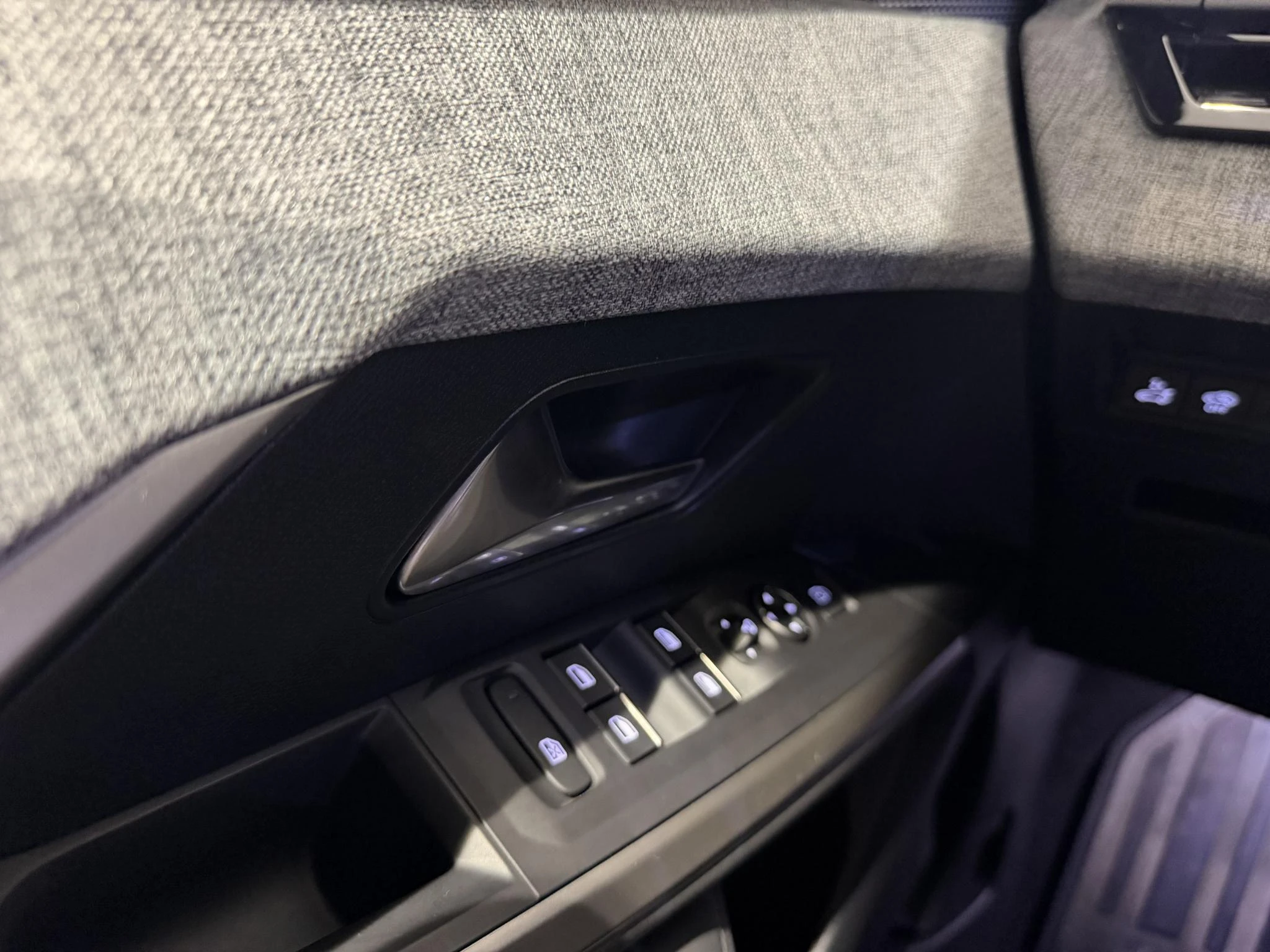 Peugeot-3008-image-14