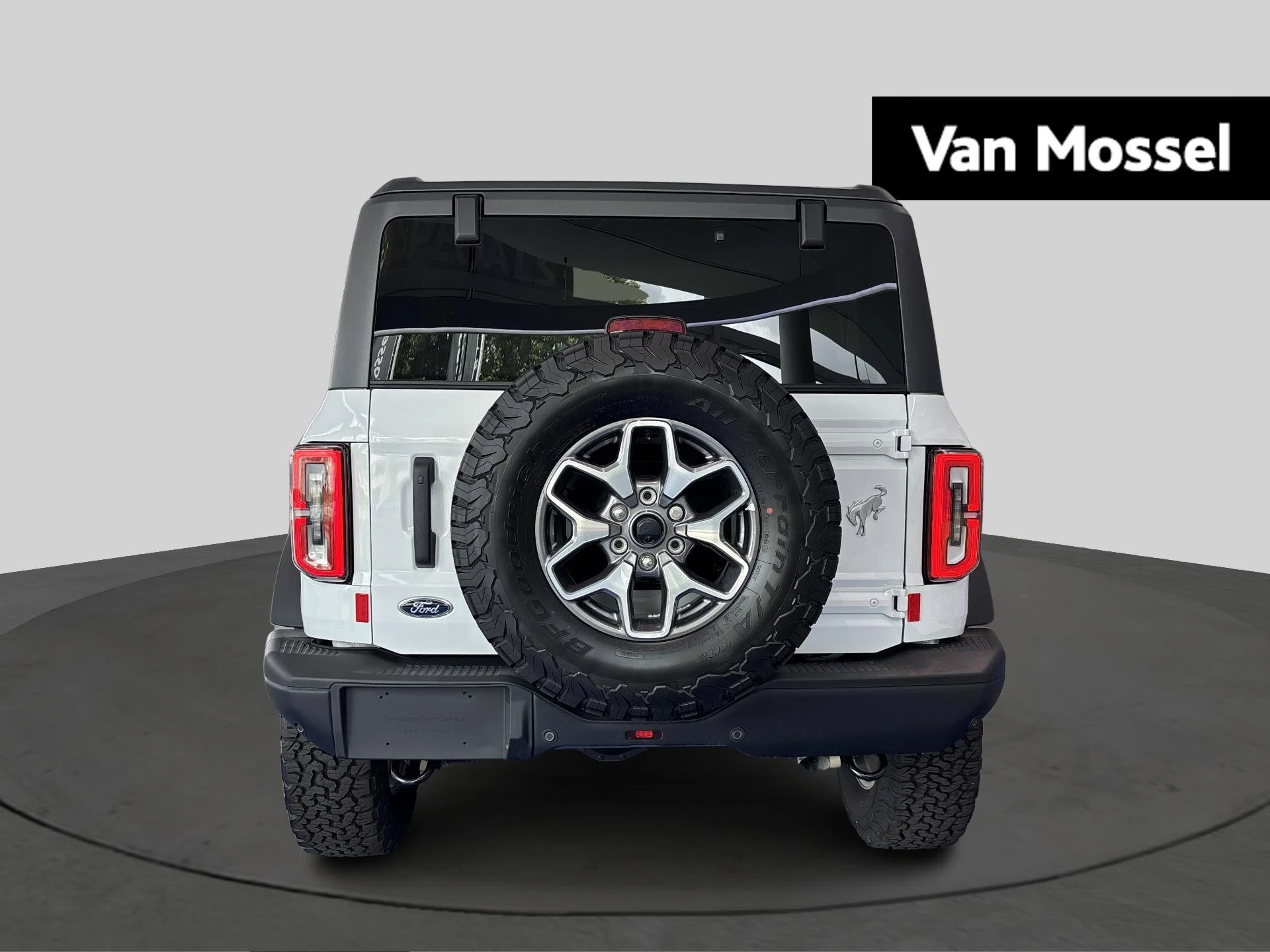 Ford-Bronco-image-2