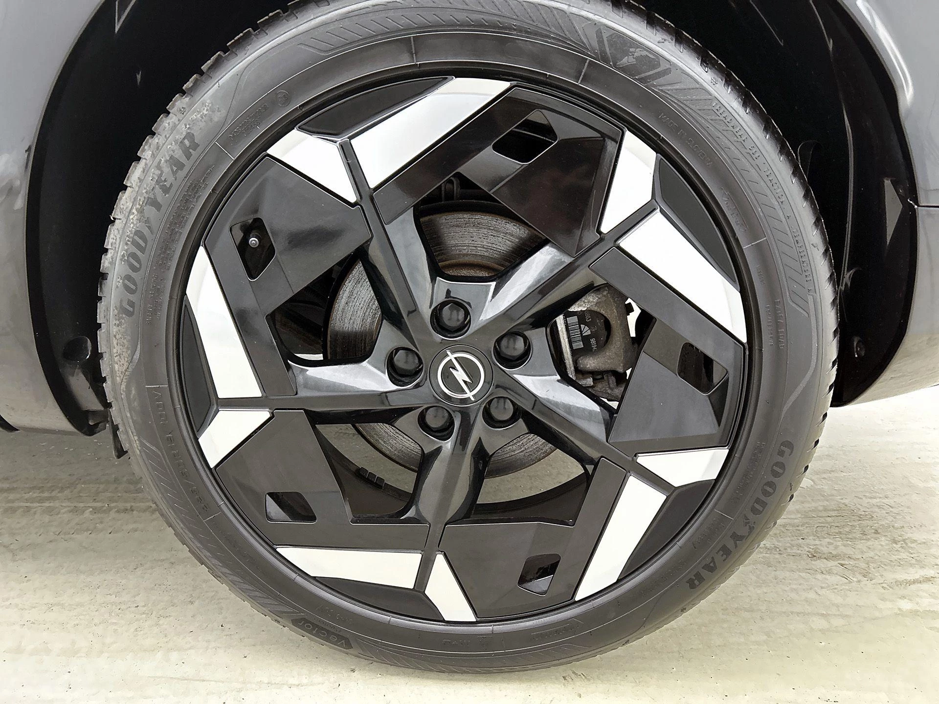 Opel Grandland 1.6 Turbo Plug-In Hybrid 4x4 GSe