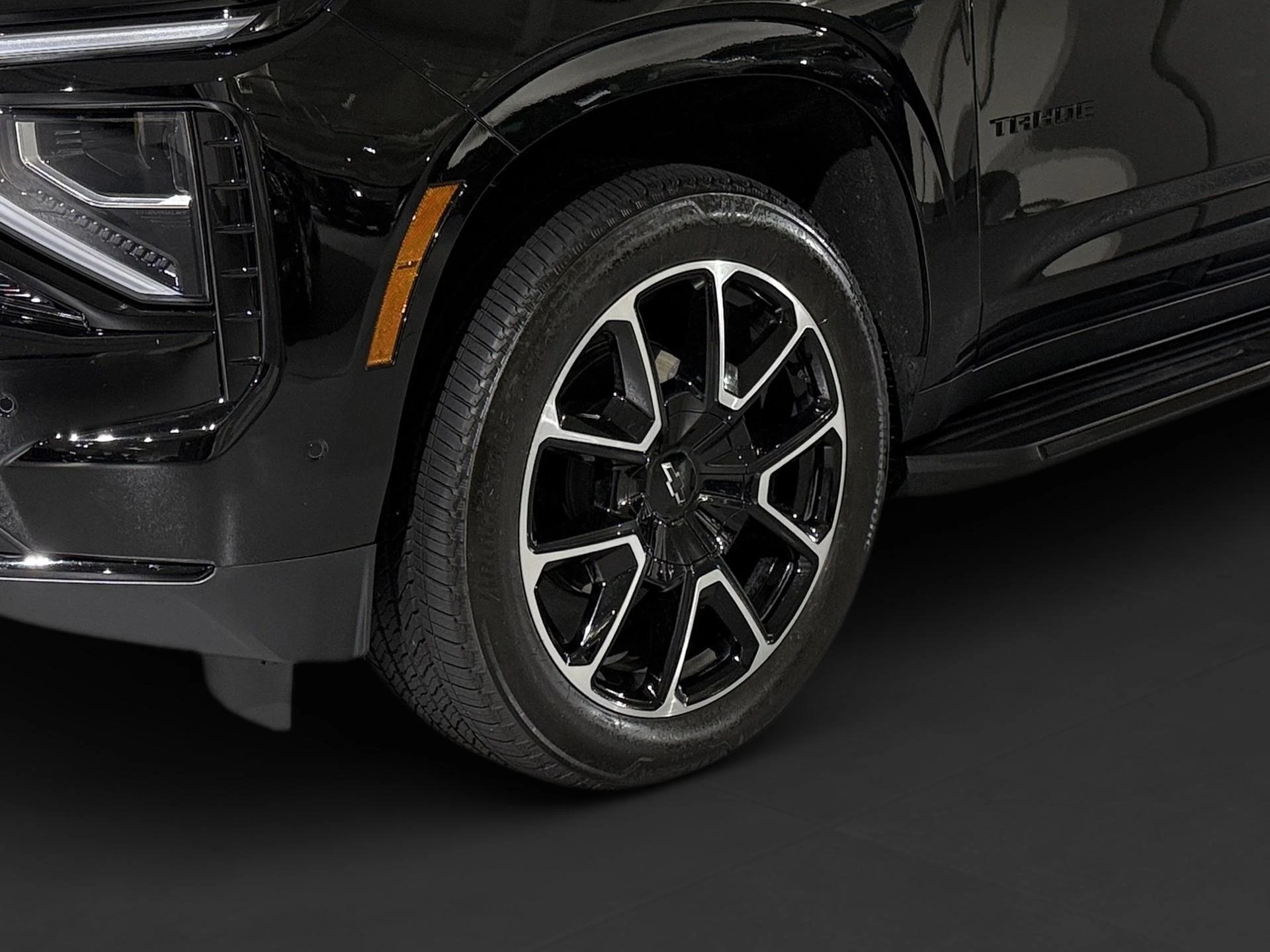 Chevrolet-Tahoe-image-22