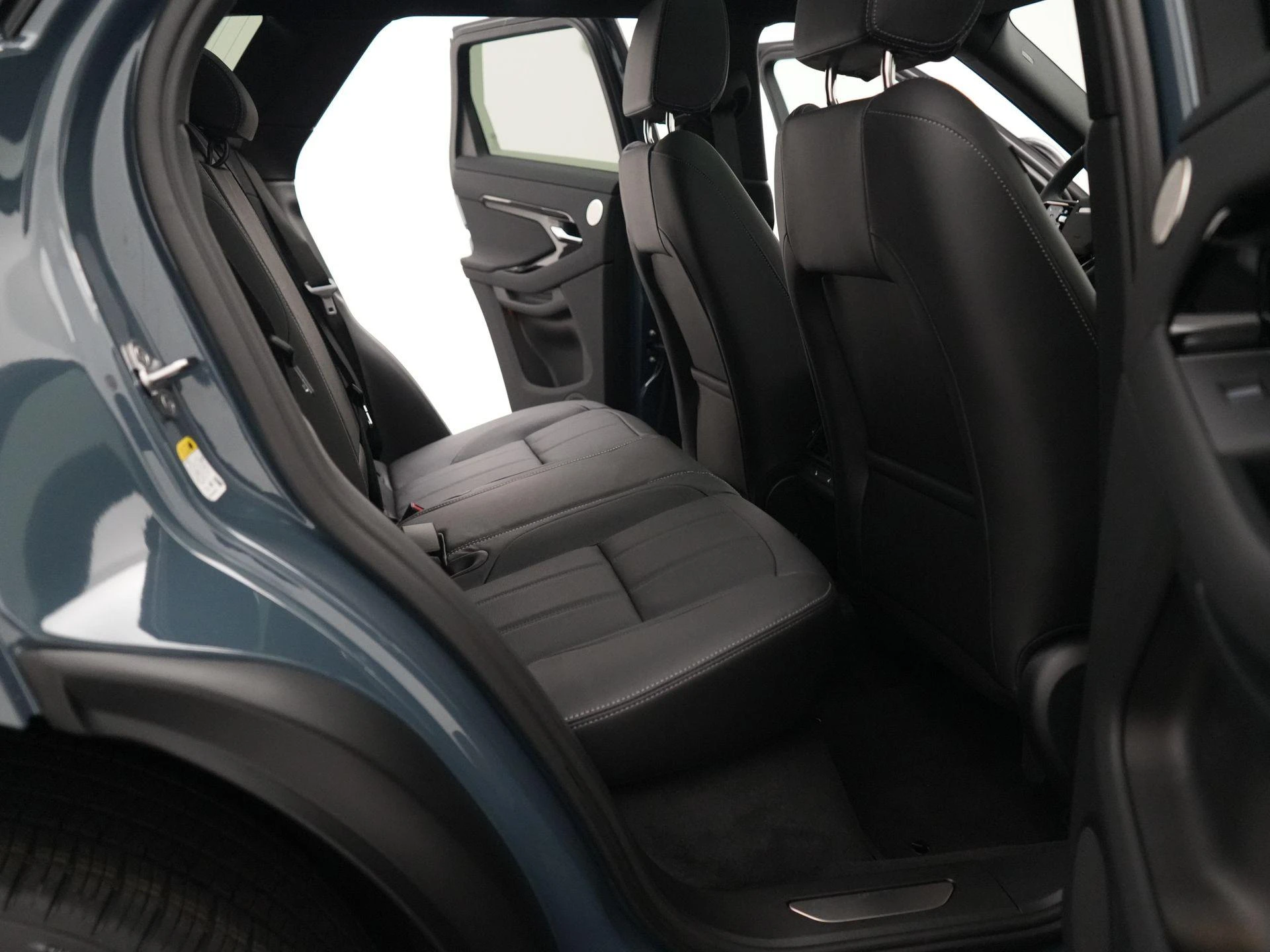 Land Rover-Range Rover Evoque-image-44