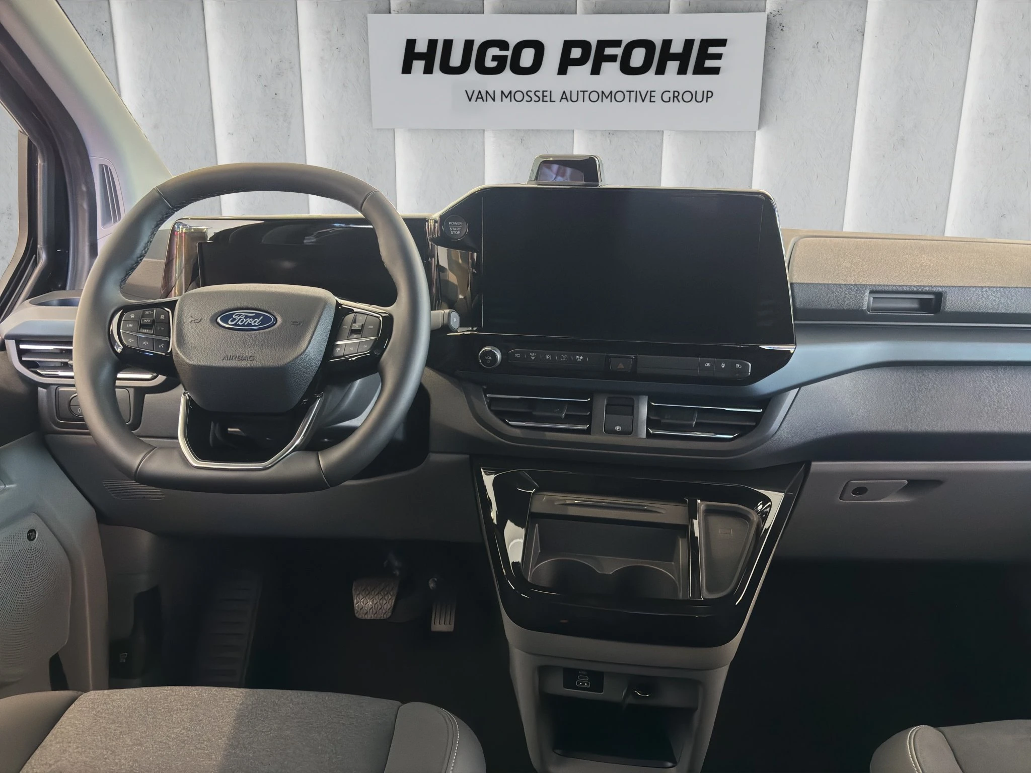 Ford-Tourneo Custom-image-10