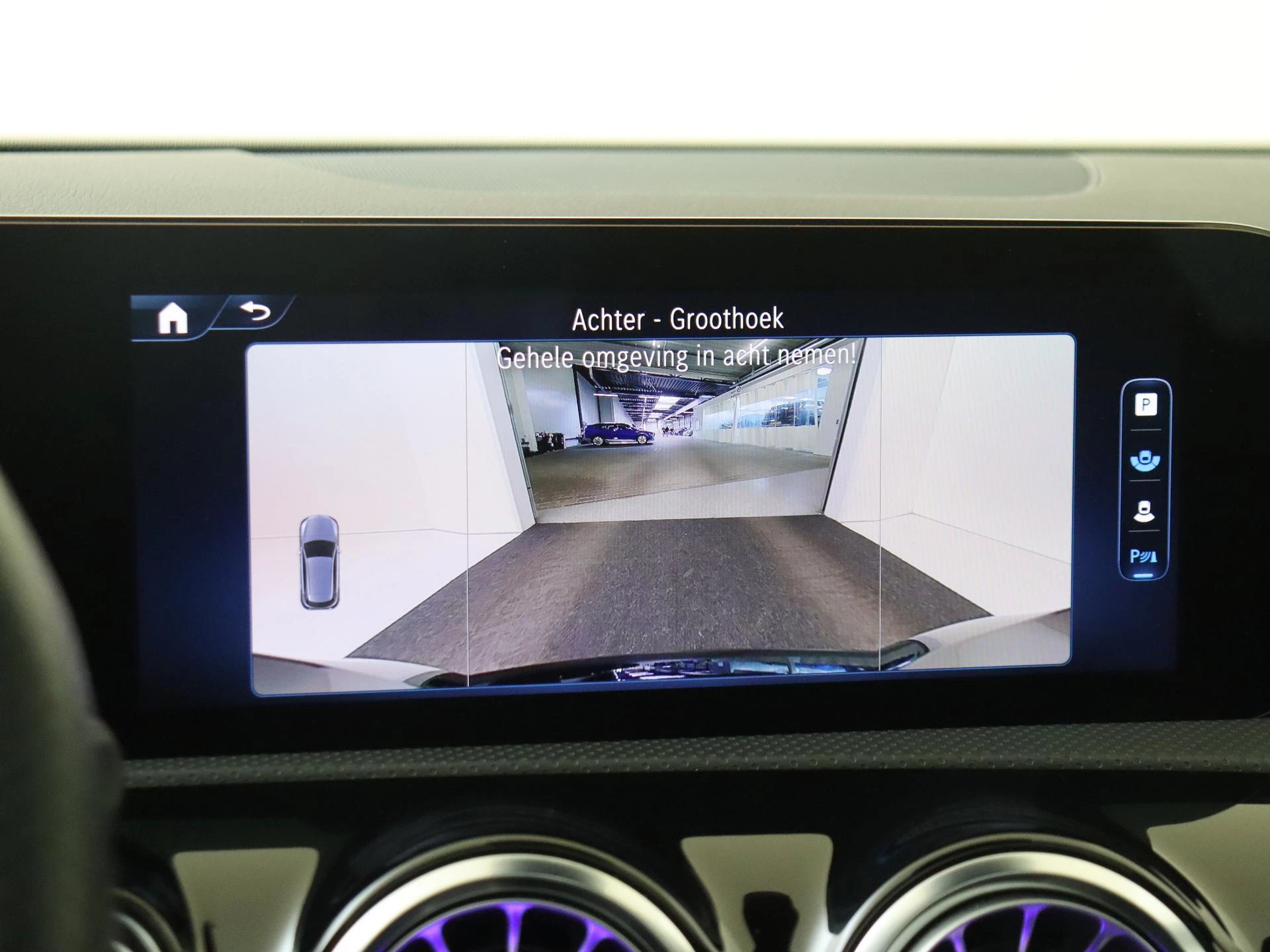 Mercedes-Benz-A-Klasse-image-18