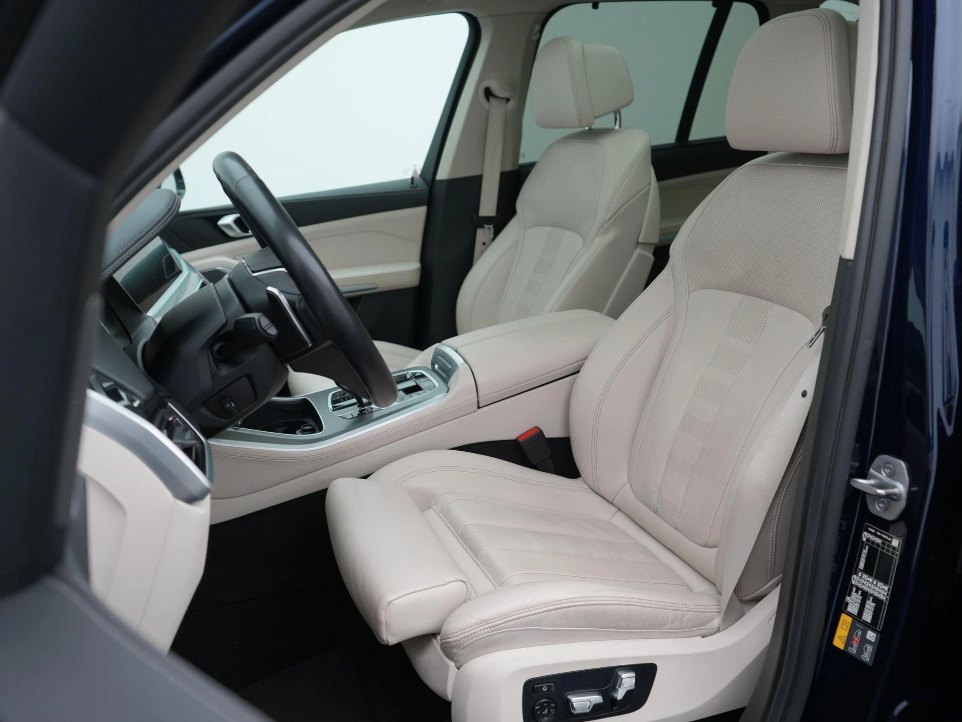BMW-X5-image-8