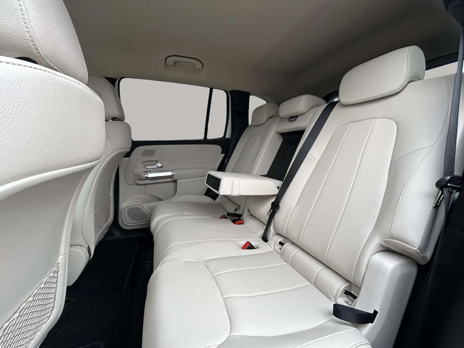 Mercedes-Benz EQB EQB300 Progressive 4Matic