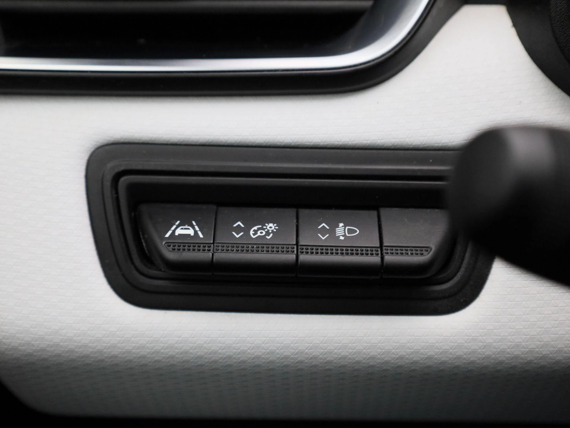 Renault-Clio-image-21