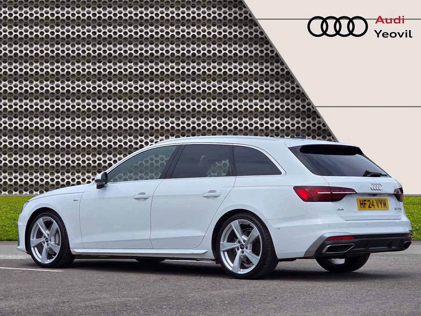Audi-A4-image-47
